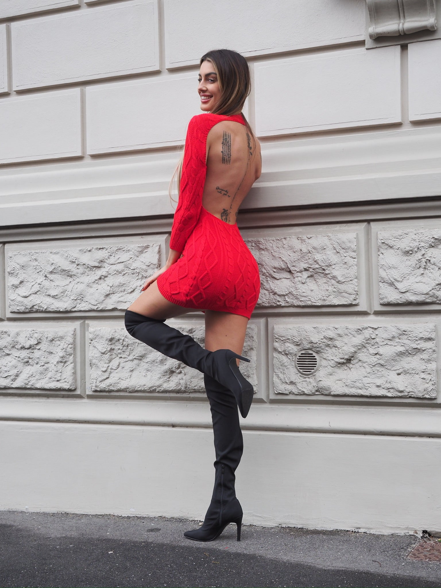 Abito in maglia rosso schiena aperta - R.a. Boutique 