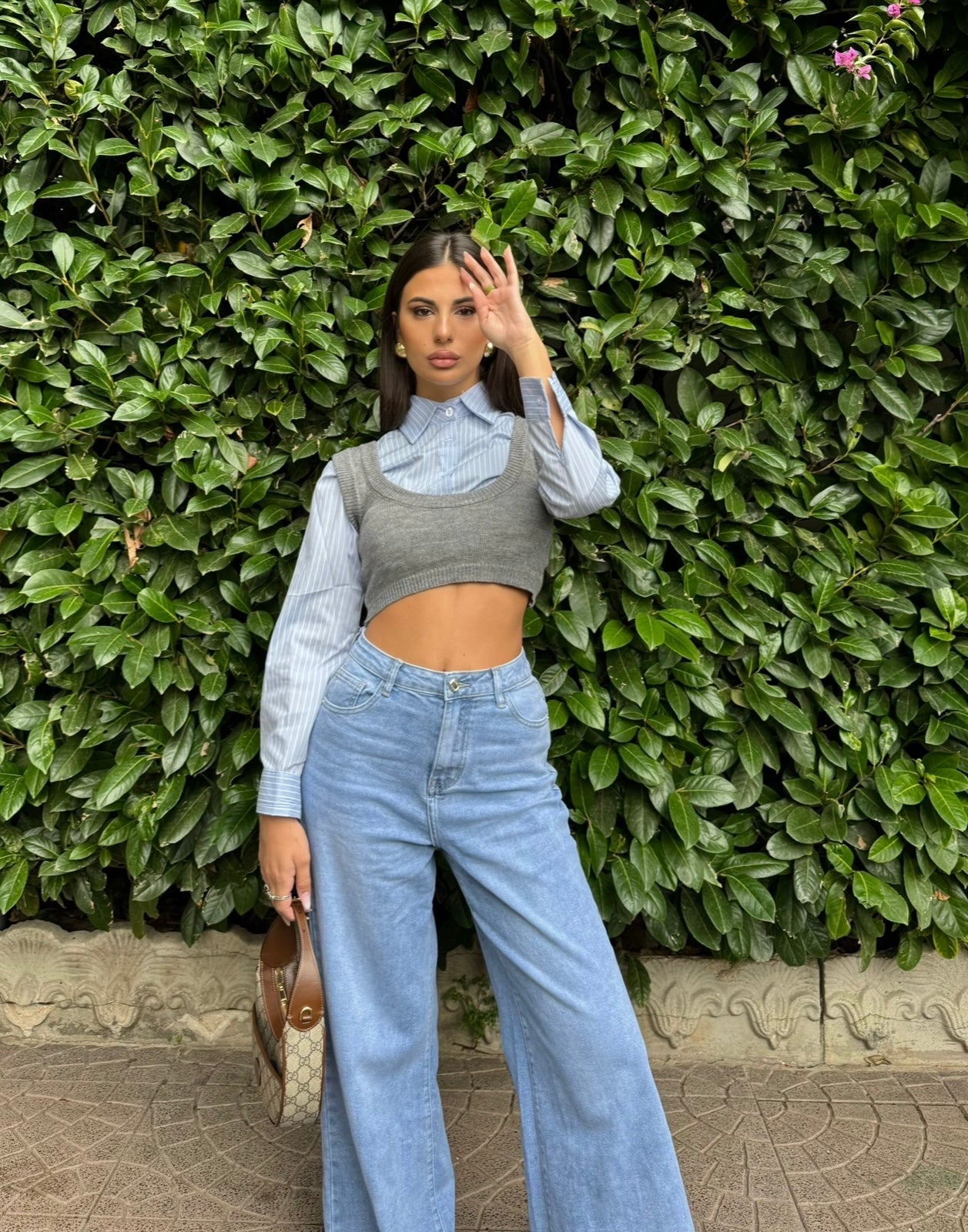 Maglioncino grigio più camicia celeste - R.a. Boutique 