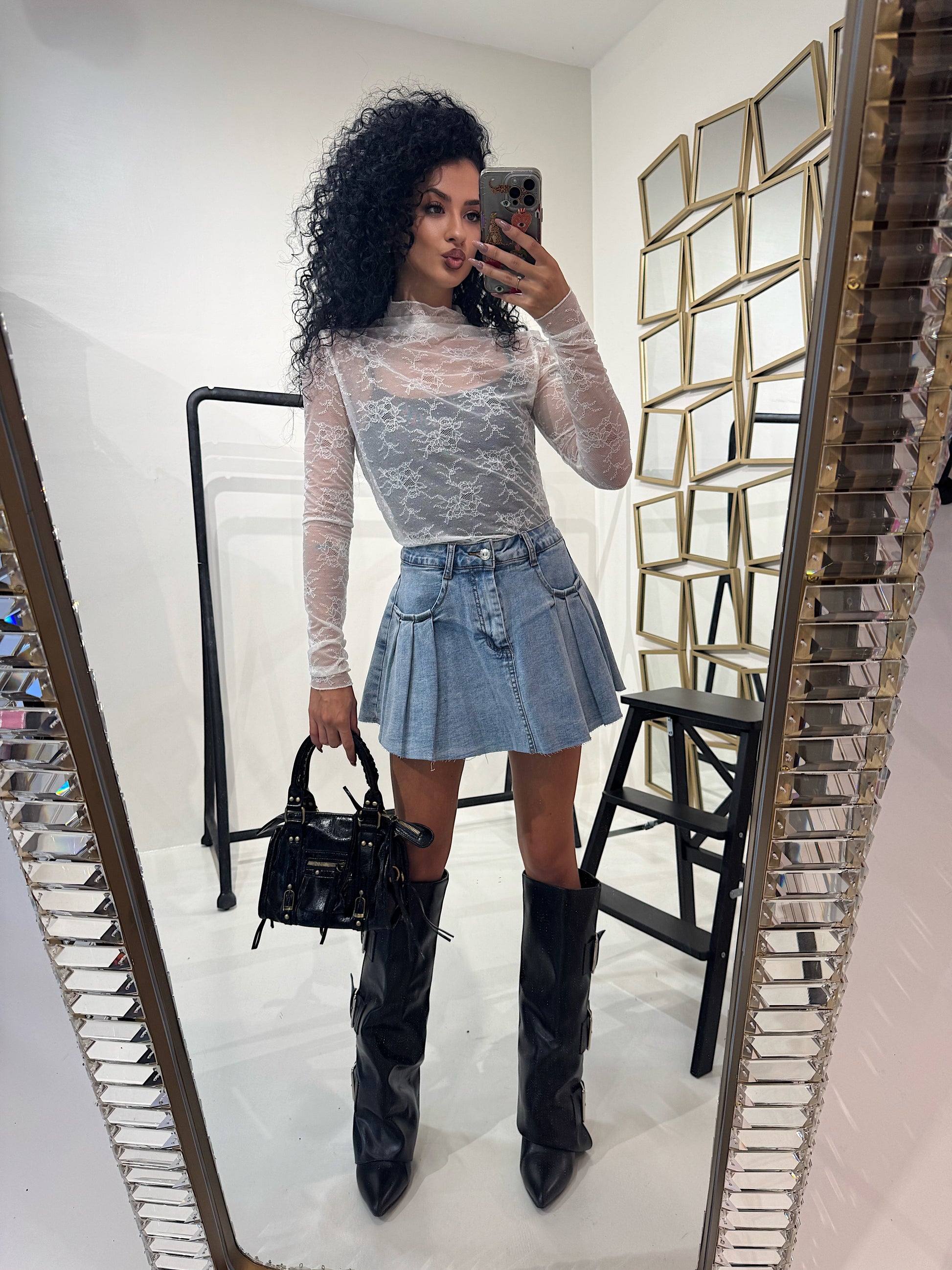 Maglia in pizzo collo alto - R.a. Boutique