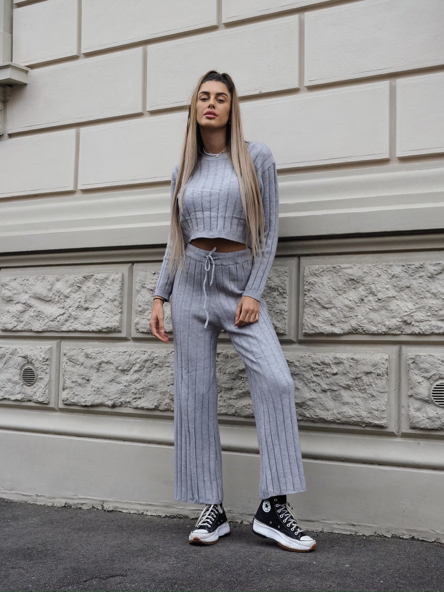 Completo maglia e pantalone grigio a righe - R.a. Boutique 