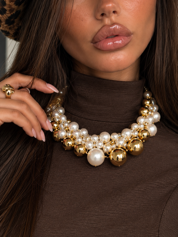 Collana Nuvola Dorata con perle decorative