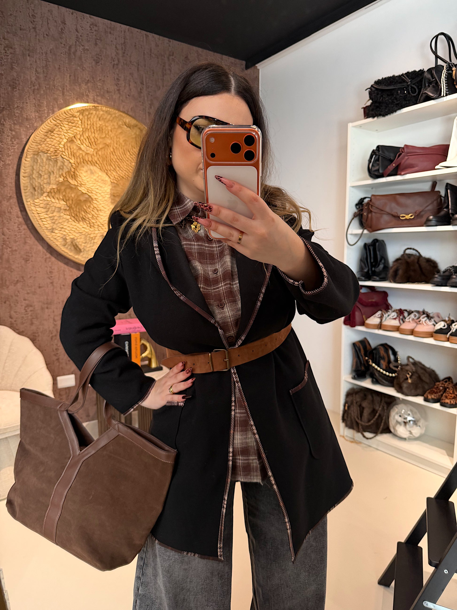 Cappotto Corto con Cintura in Vita e Dettagli - R.a. Boutique
