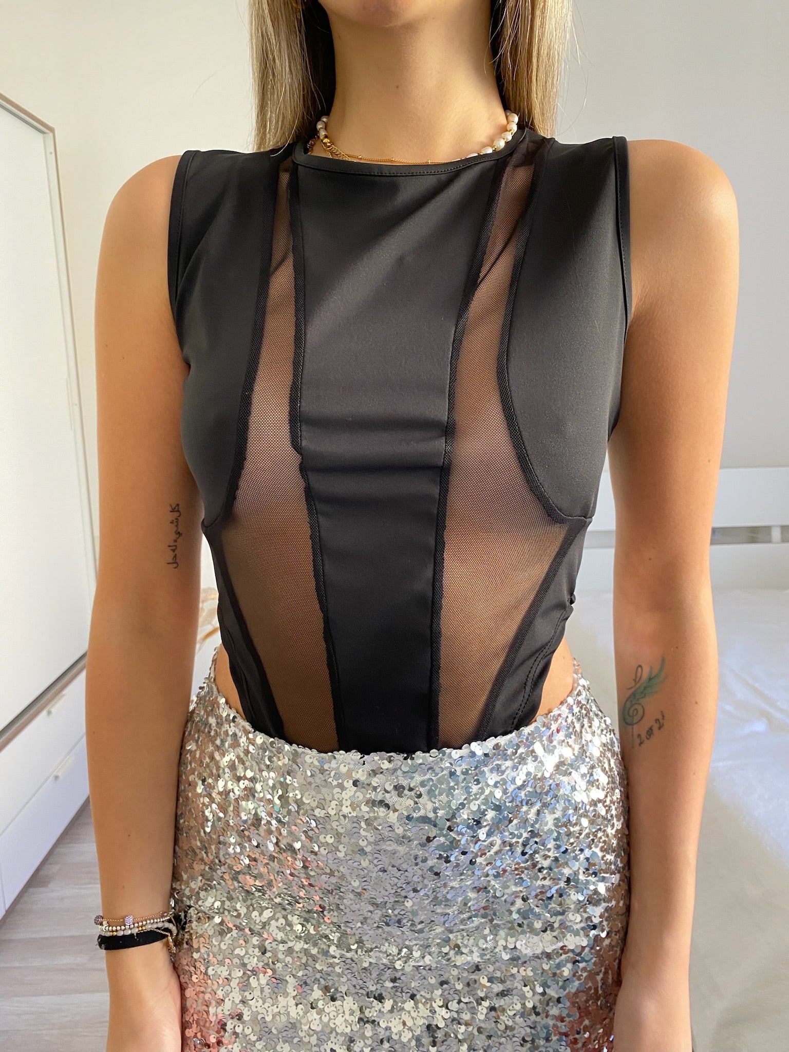 Body nero con trasparenze - R.a. Boutique 