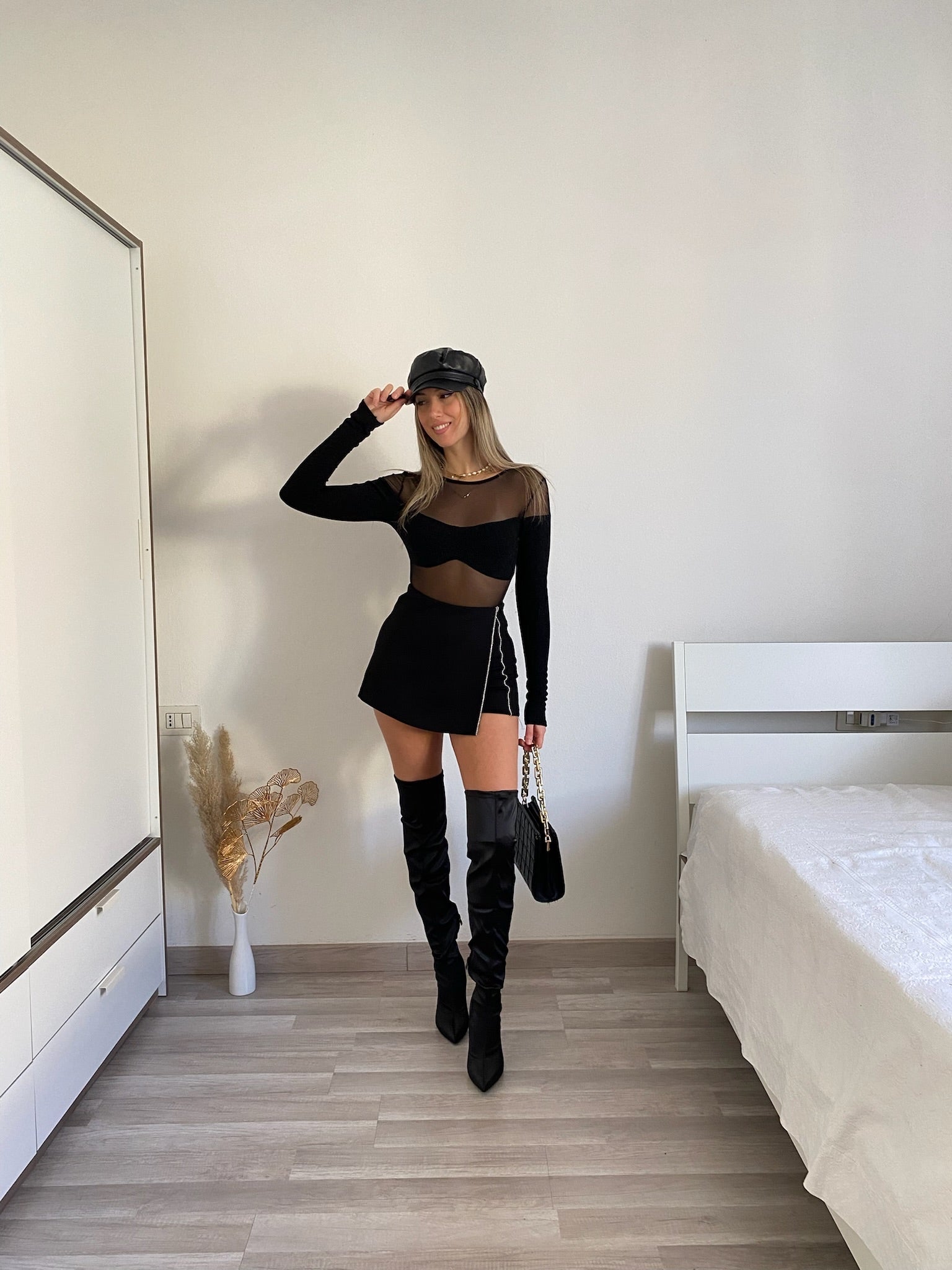 Gonna nera con strass - R.a. Boutique 