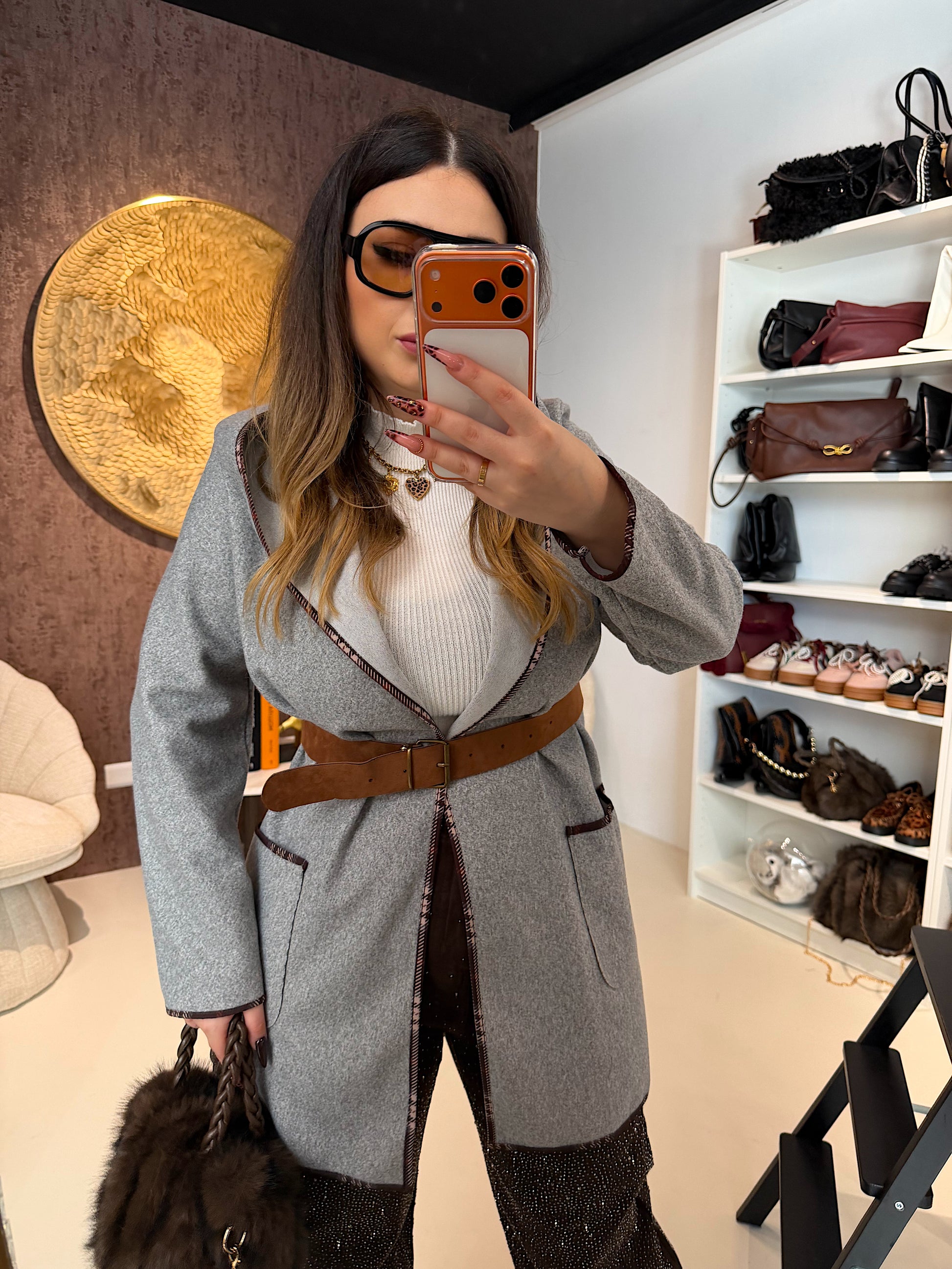 Cappotto Corto con Cintura in Vita e Dettagli - R.a. Boutique