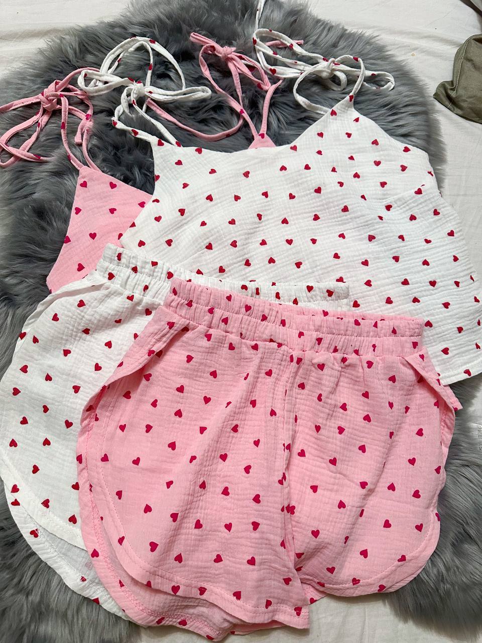 Set short più canotta rosa a cuori - R.a. Boutique 