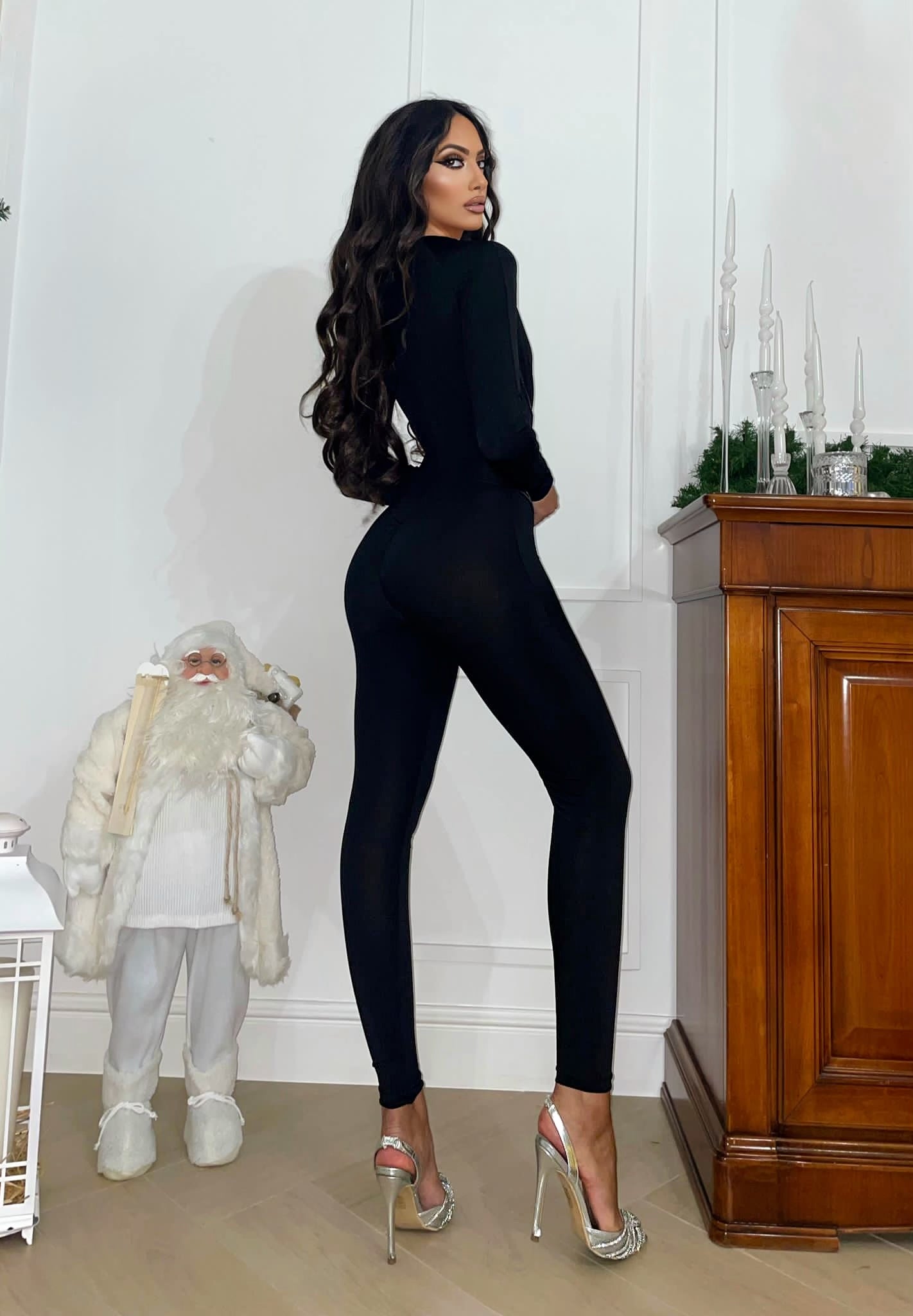 Tuta silhouette nera - R.a. Boutique 