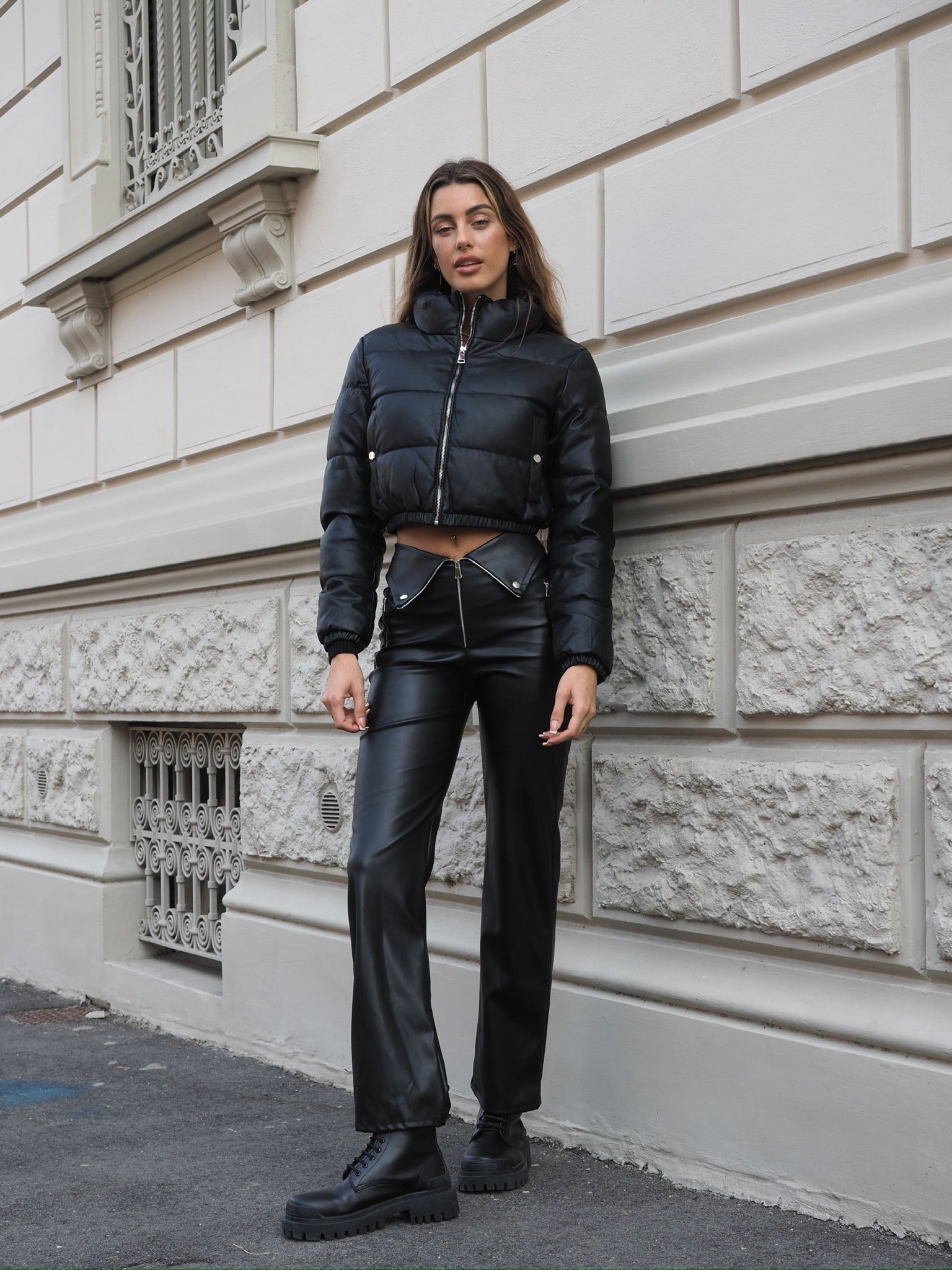 Pantalone in ecopelle con zip - R.a. Boutique 