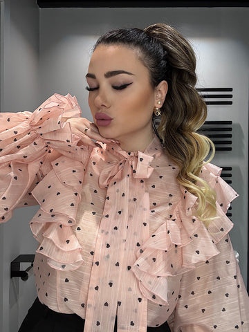 Camicia rosa con cuoricini