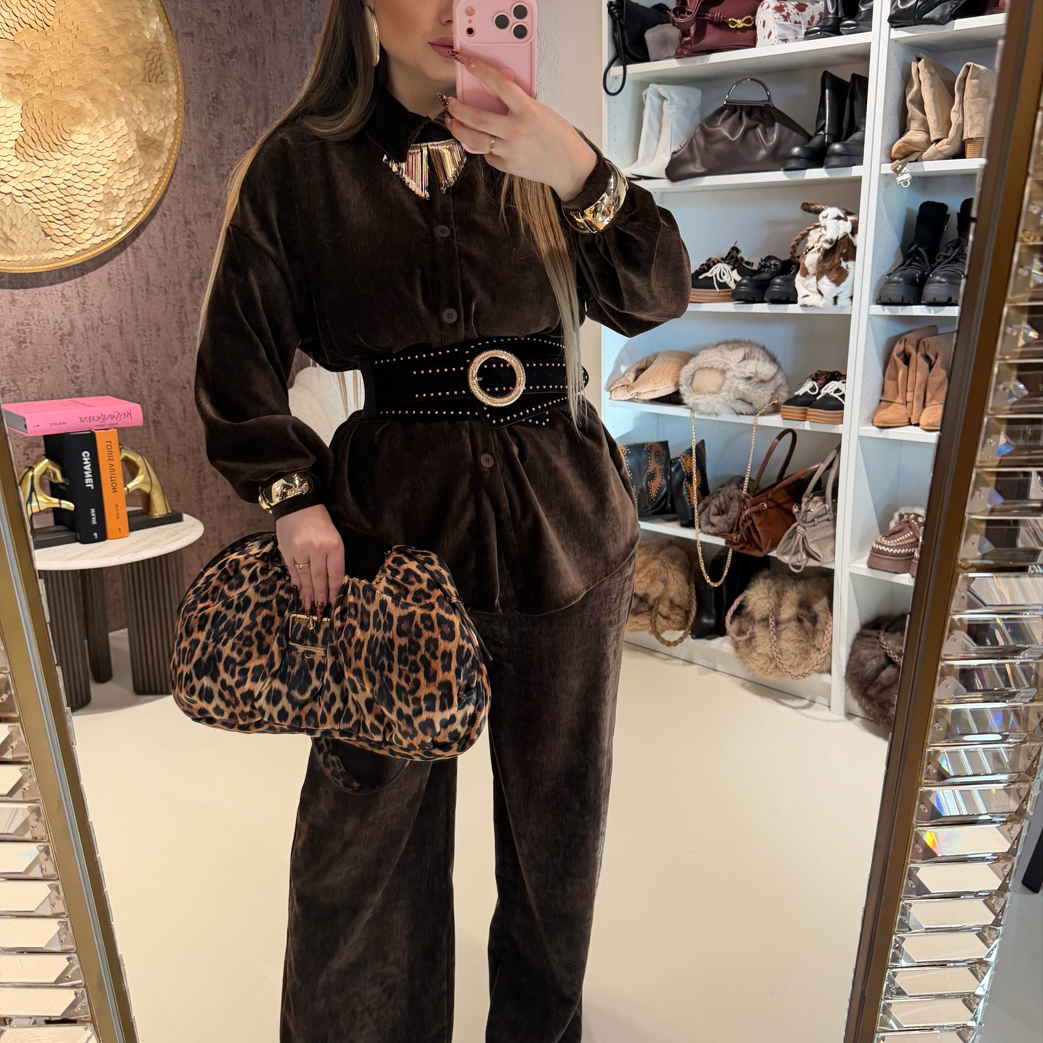 Completo in ciniglia camicia e pantalone - R.a. Boutique