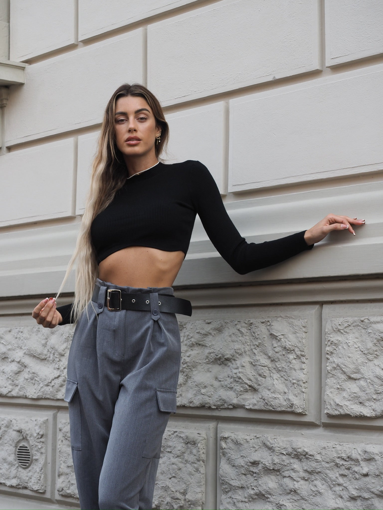 Maglioncino nero crop a onde - R.a. Boutique 