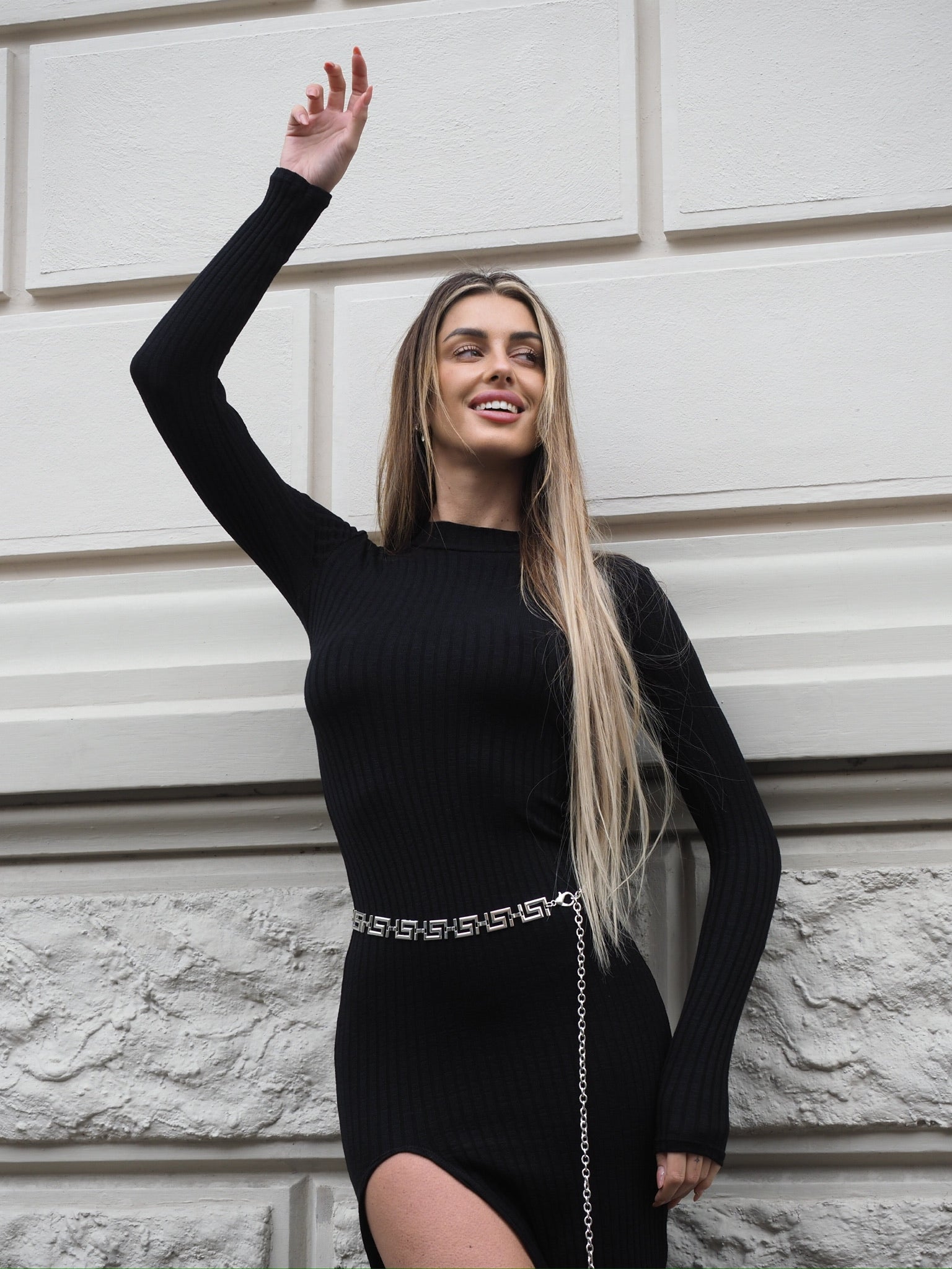 Abito nero a costine con spacco - R.a. Boutique 