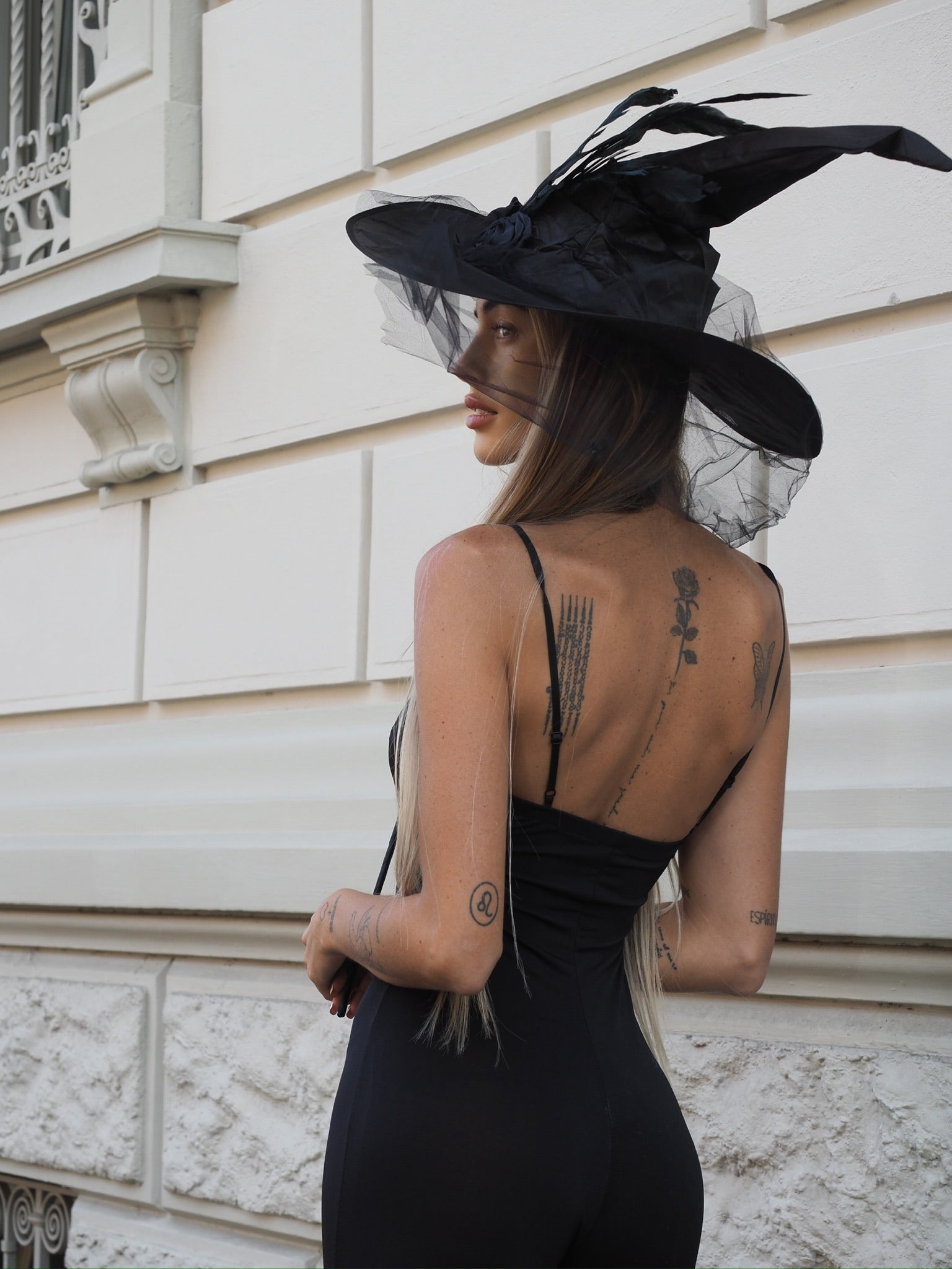 Tuta basic a bretellina - R.a. Boutique 