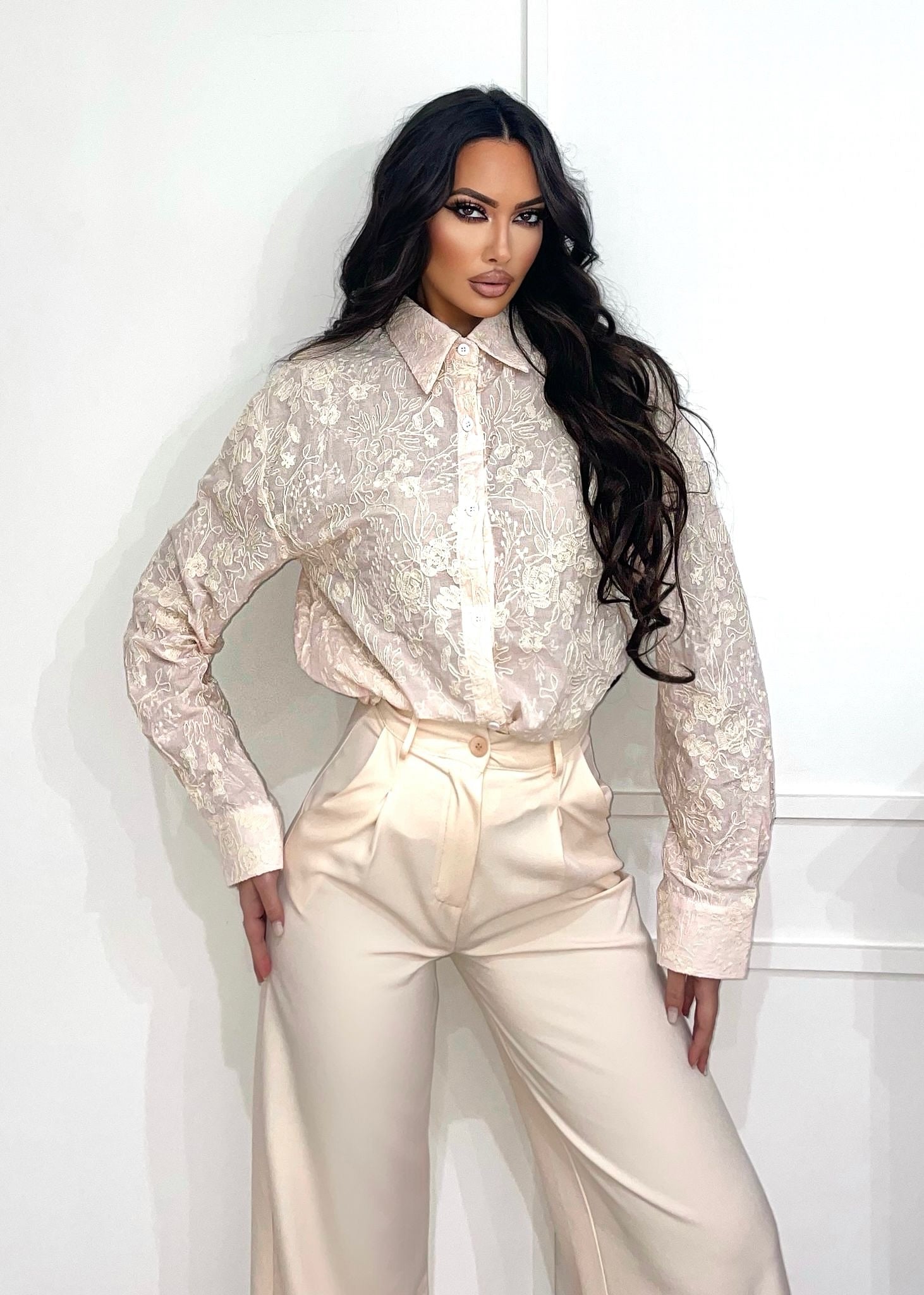 Set pantalone e smanicato cipria - R.a. Boutique