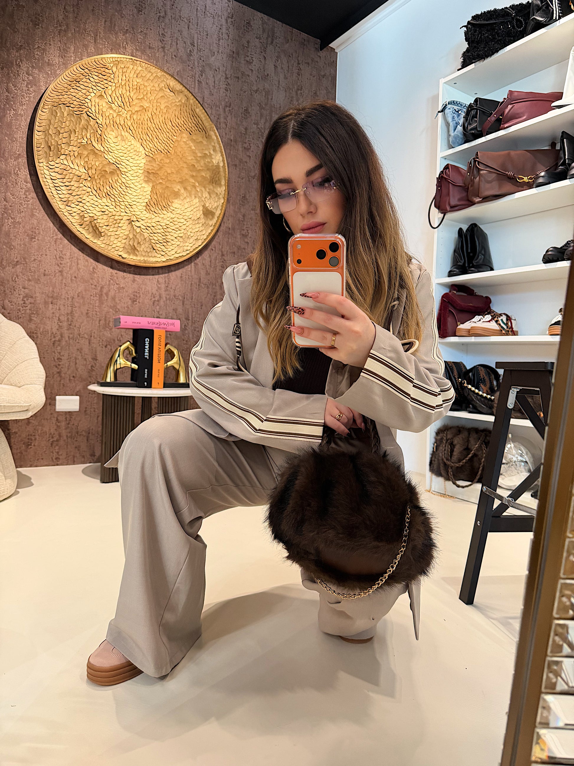 Completo Urban Chic con Cappuccio Marrone - R.a. Boutique