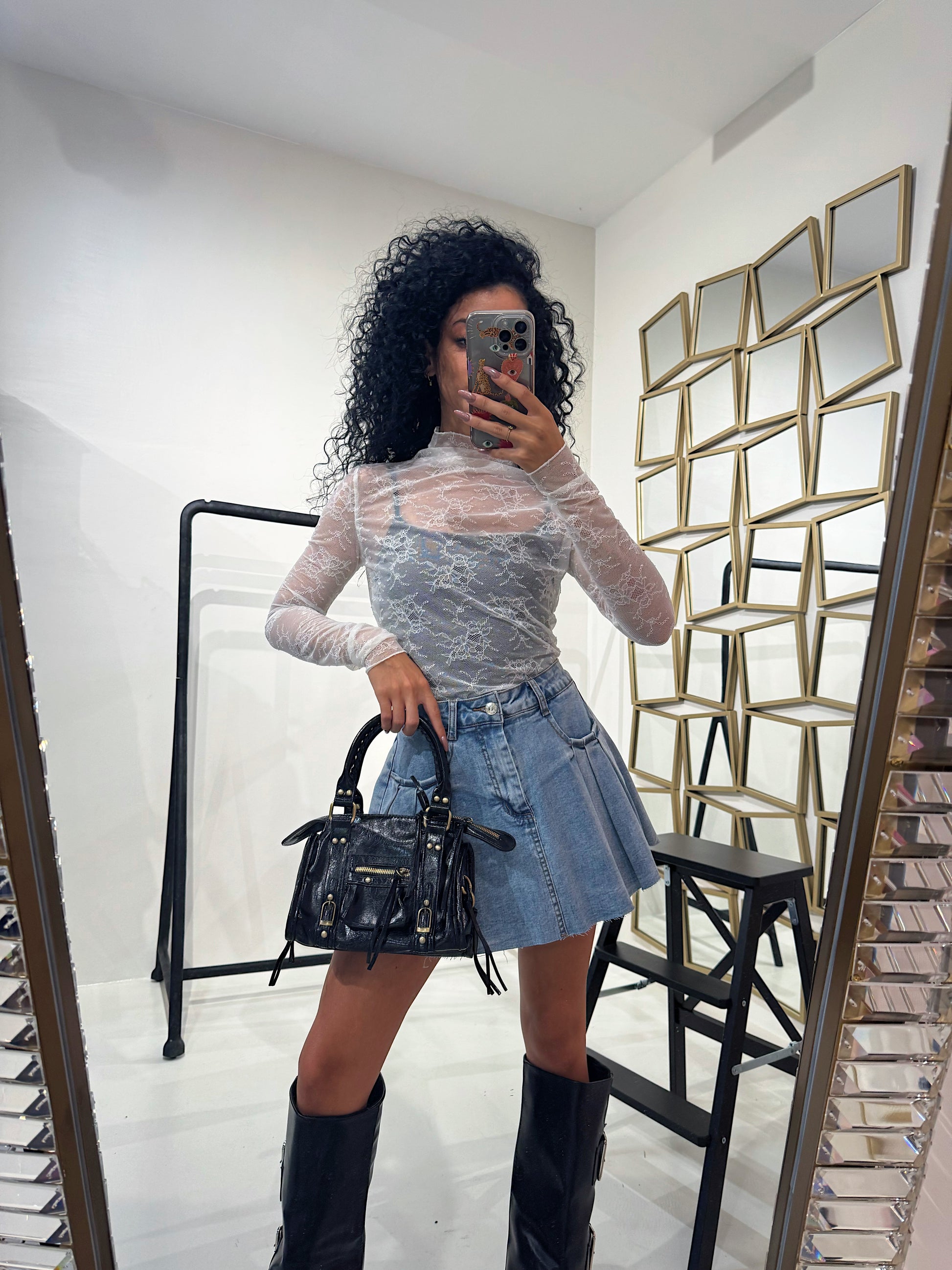 Maglia in pizzo collo alto - R.a. Boutique