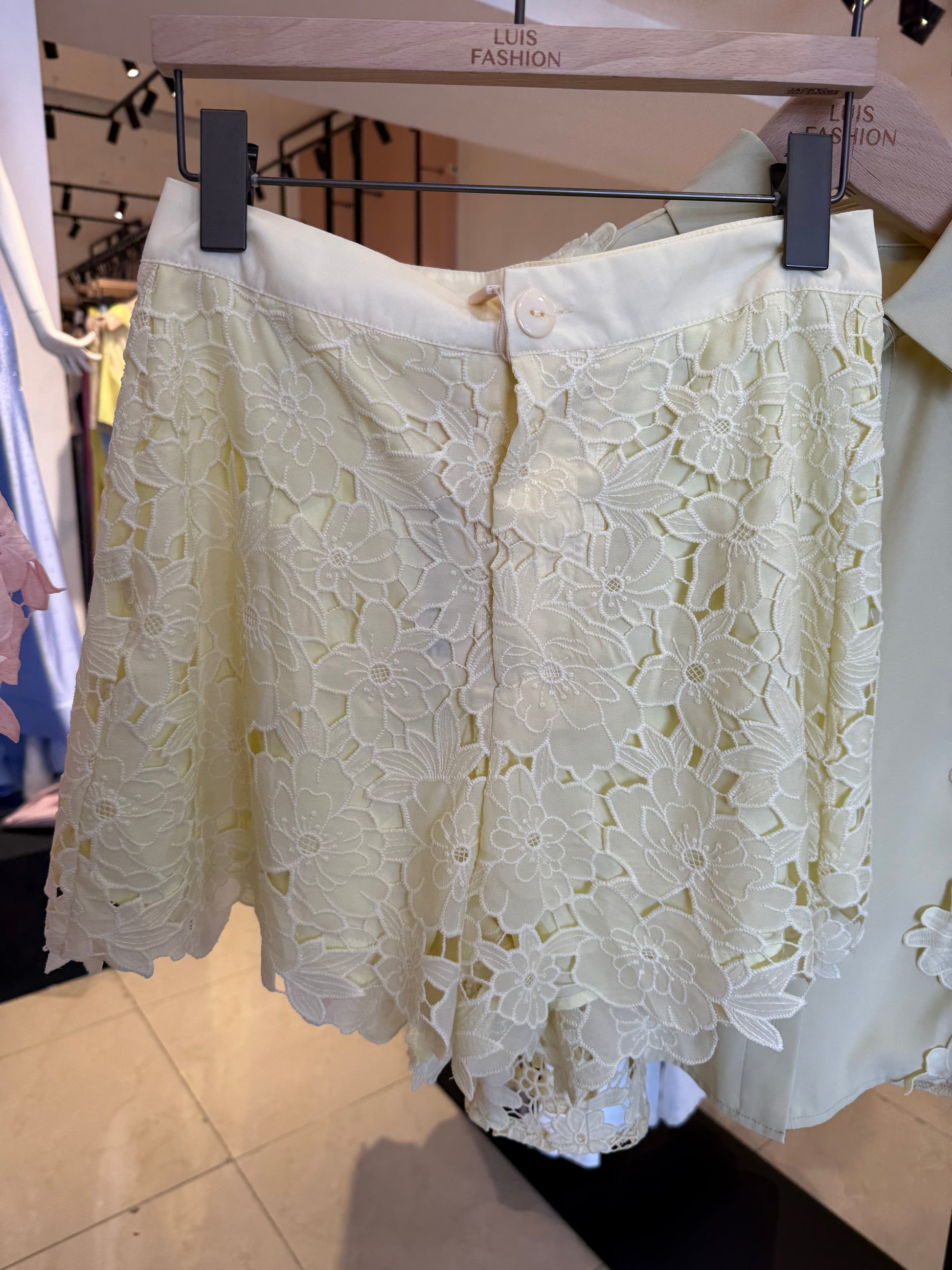 Set camicia e short giallo pastello - R.a. Boutique