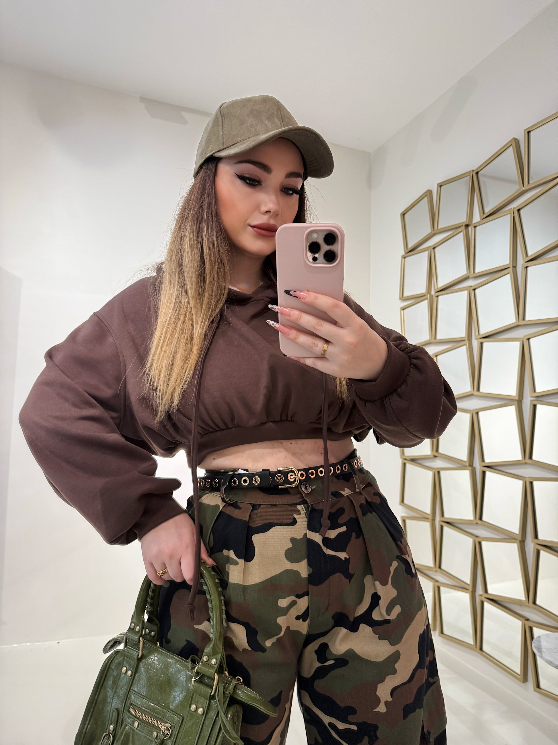 Cappello con visiera camoscio - R.a. Boutique