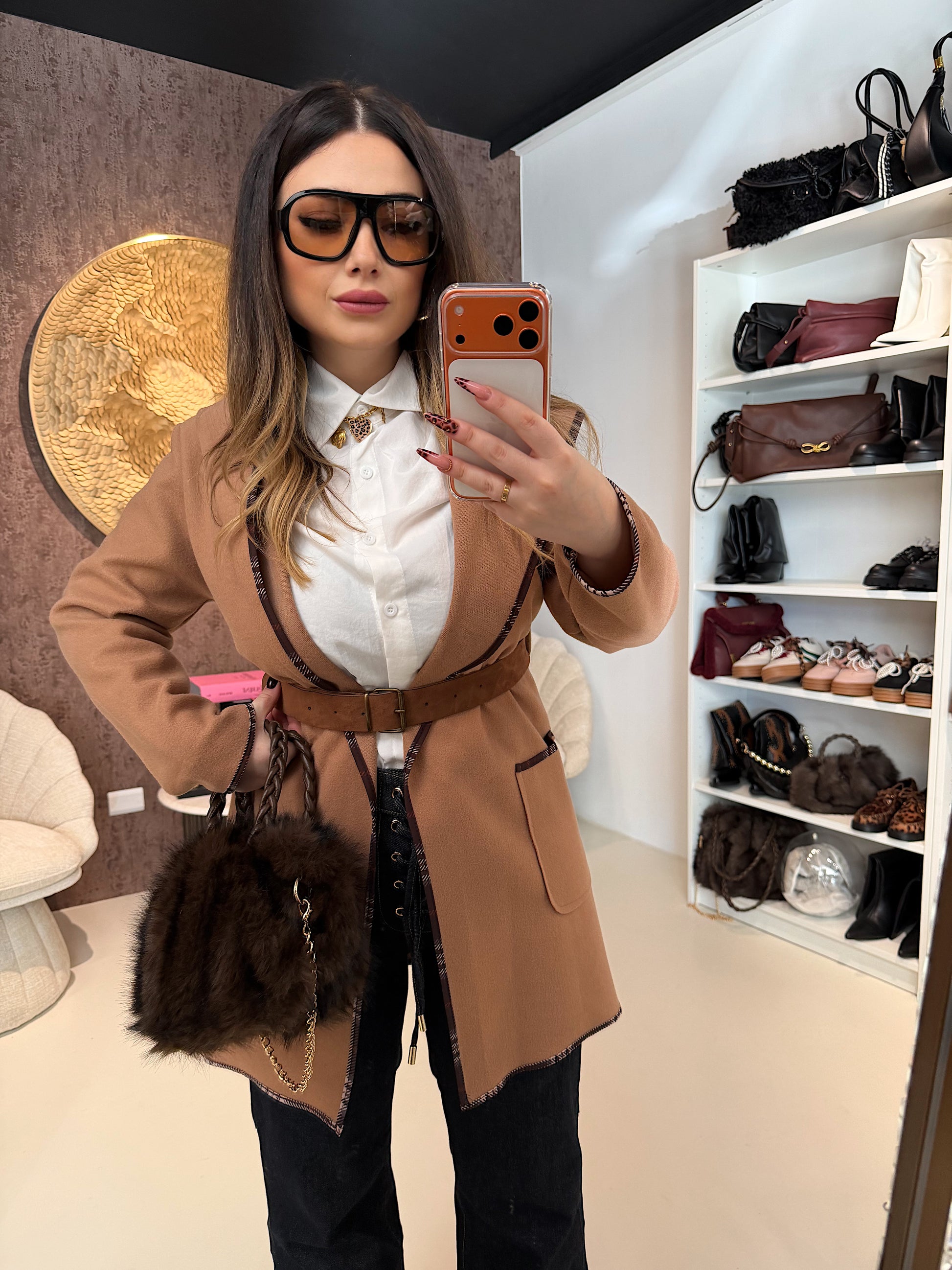 Cappotto Corto con Cintura in Vita e Dettagli - R.a. Boutique