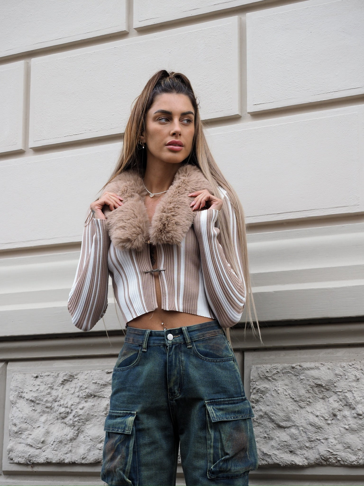 Maglione con pelliccia camel - R.a. Boutique 