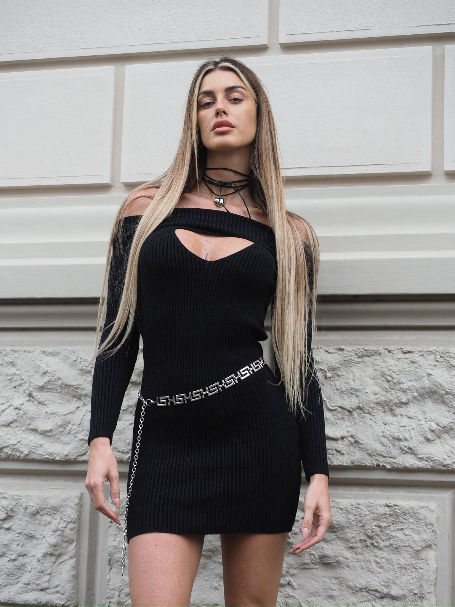 Abito in maglia nero scollo a barca - R.a. Boutique 