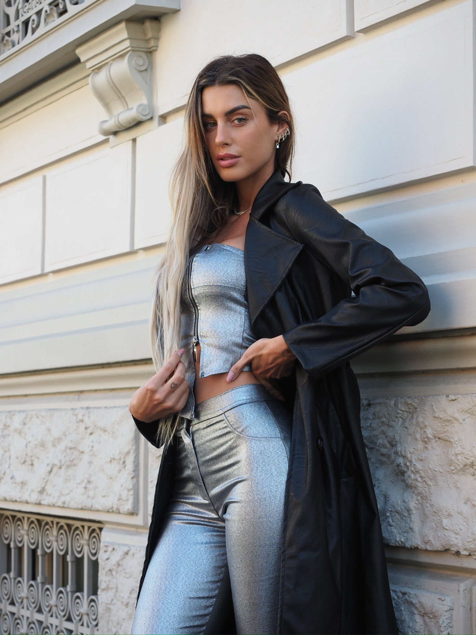 Giaccone in ecopelle con cintura - R.a. Boutique 