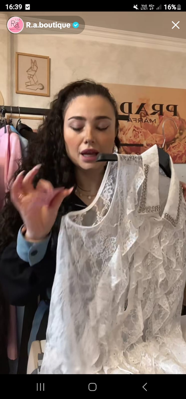 Maglia con strass in pizzo - R.a. Boutique