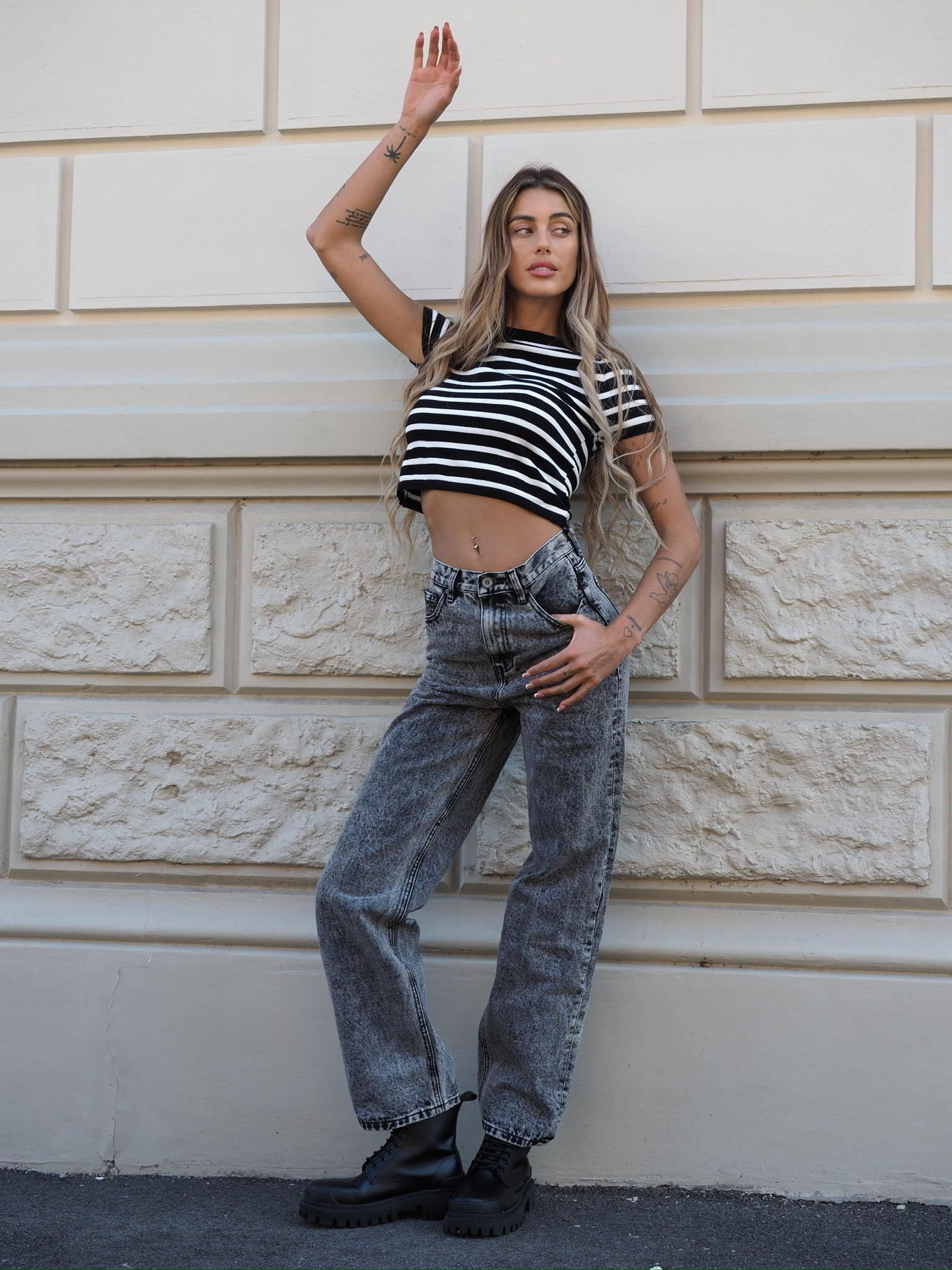 Maglia a manica corta a righe - R.a. Boutique 