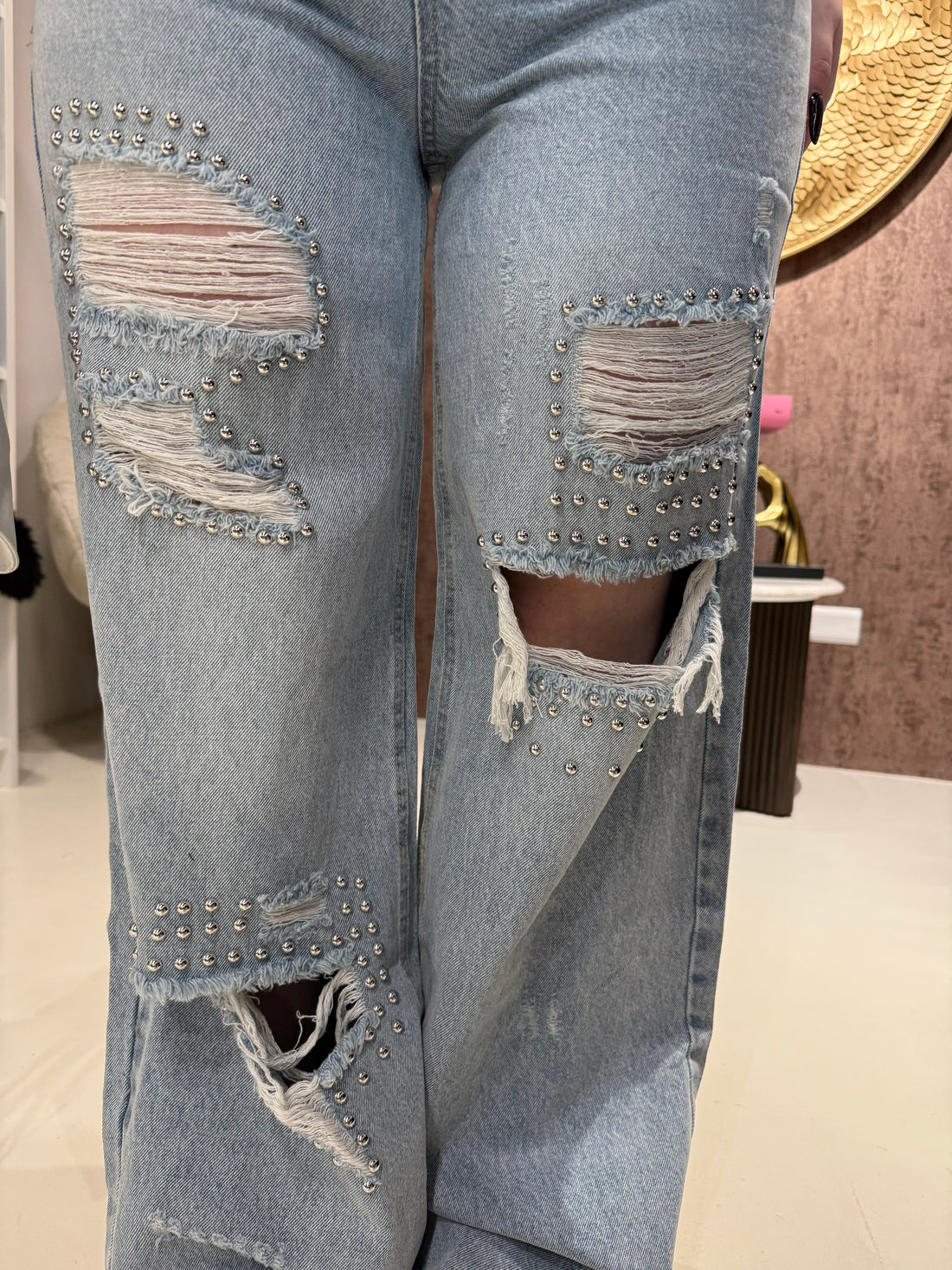Jeans Wide Leg Strappi e Borchie