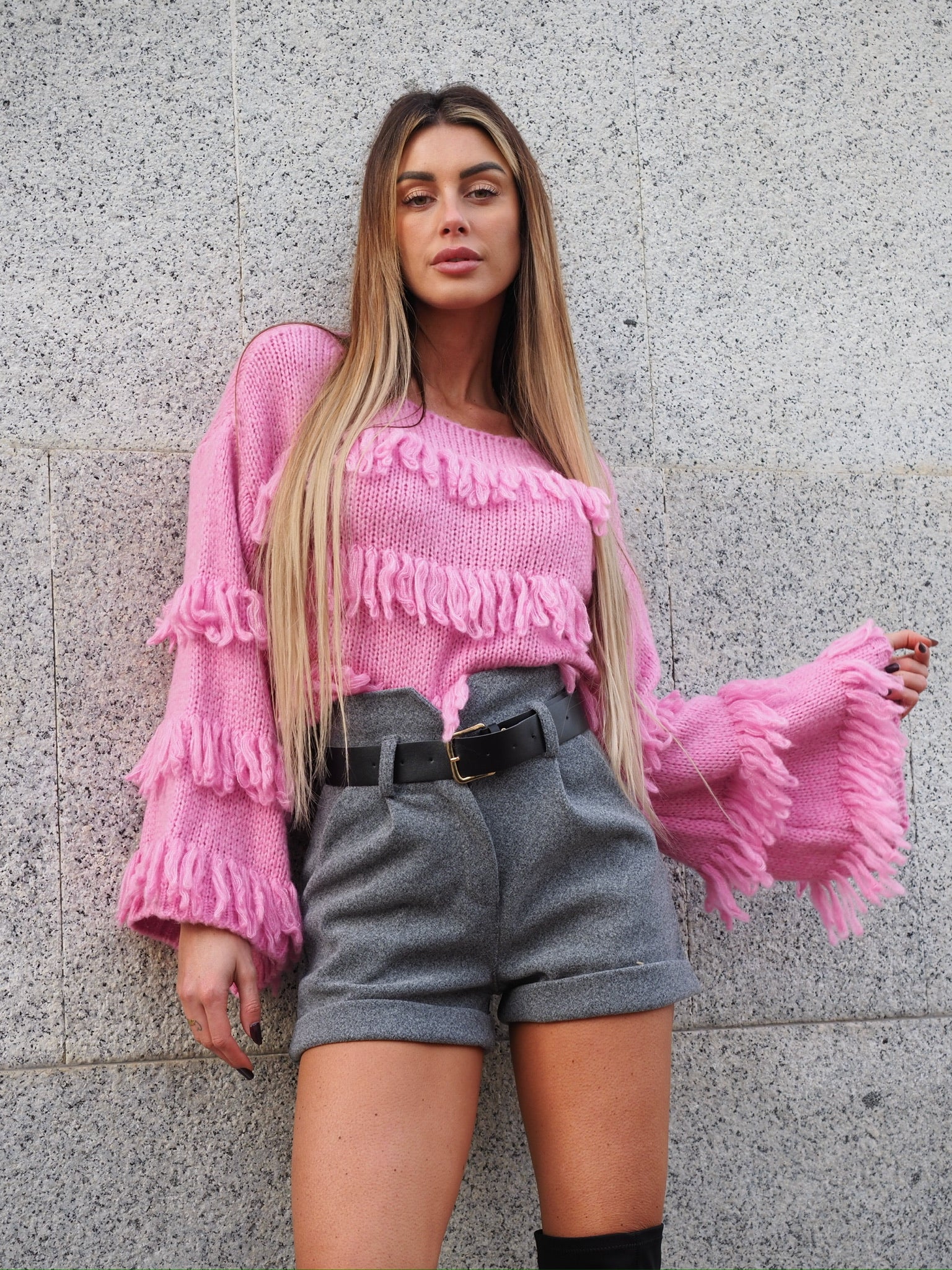 Maglione rosa barbie con frange - R.a. Boutique 