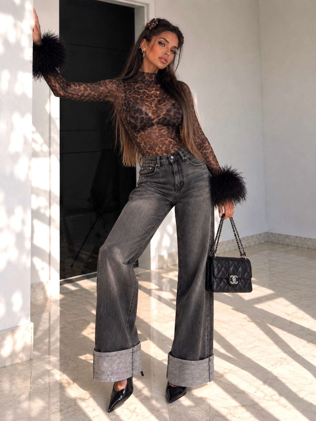 Jeans con risvolto e strass - R.a. Boutique