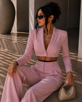 Tailleur giacca e pantalone rosa con dettaglio nero in pizzo - R.a. Boutique