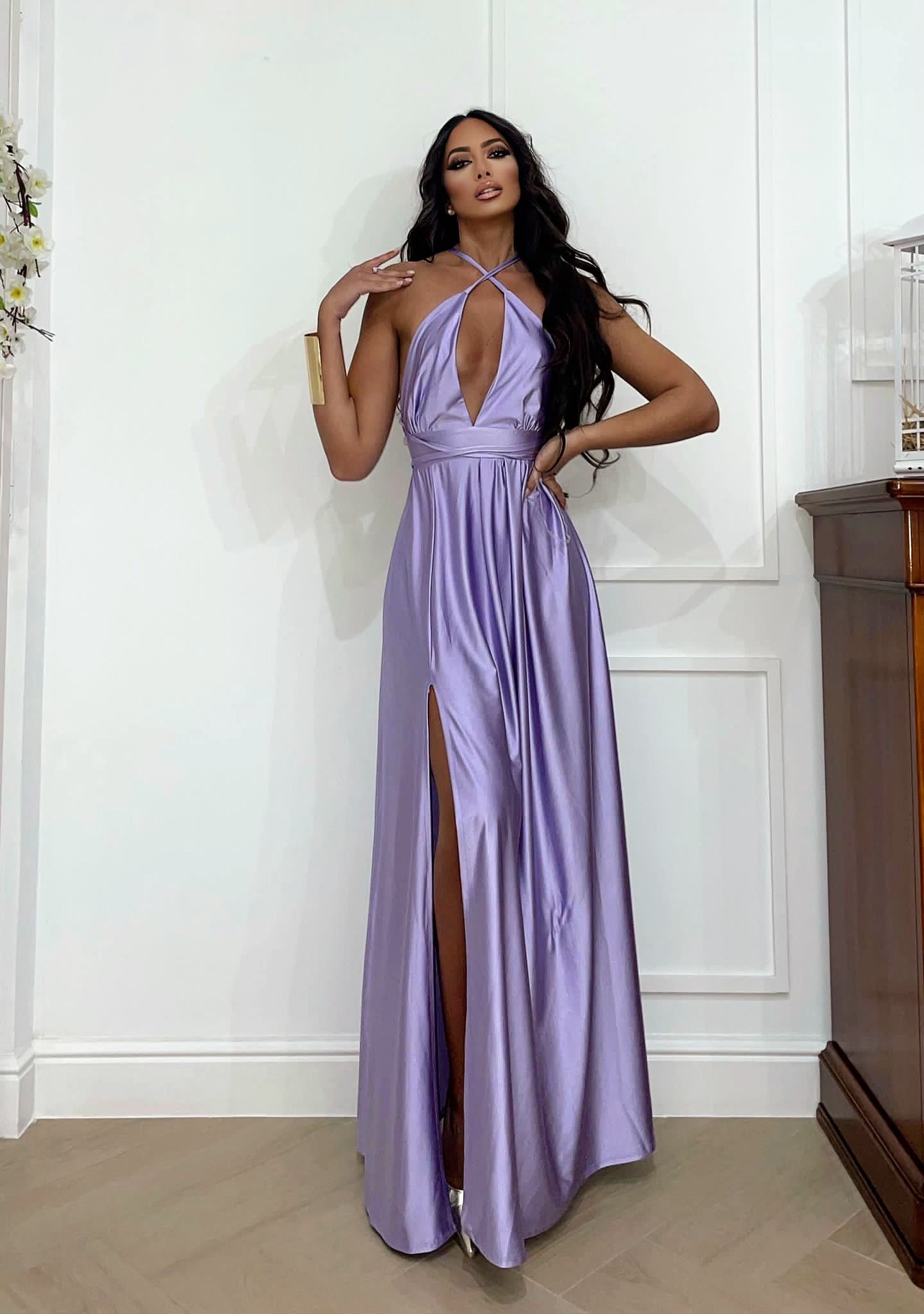 Long dress in lilac satin