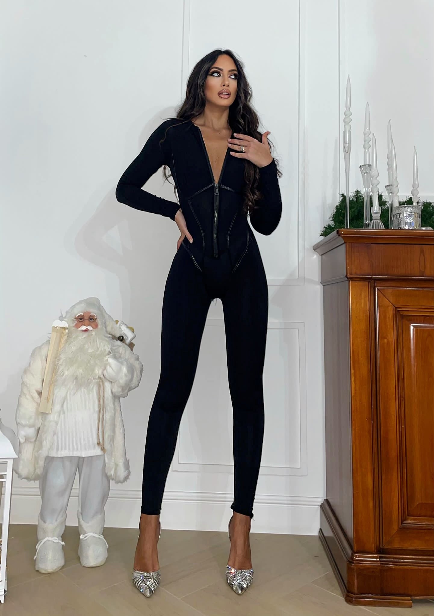 Tuta silhouette nera - R.a. Boutique 