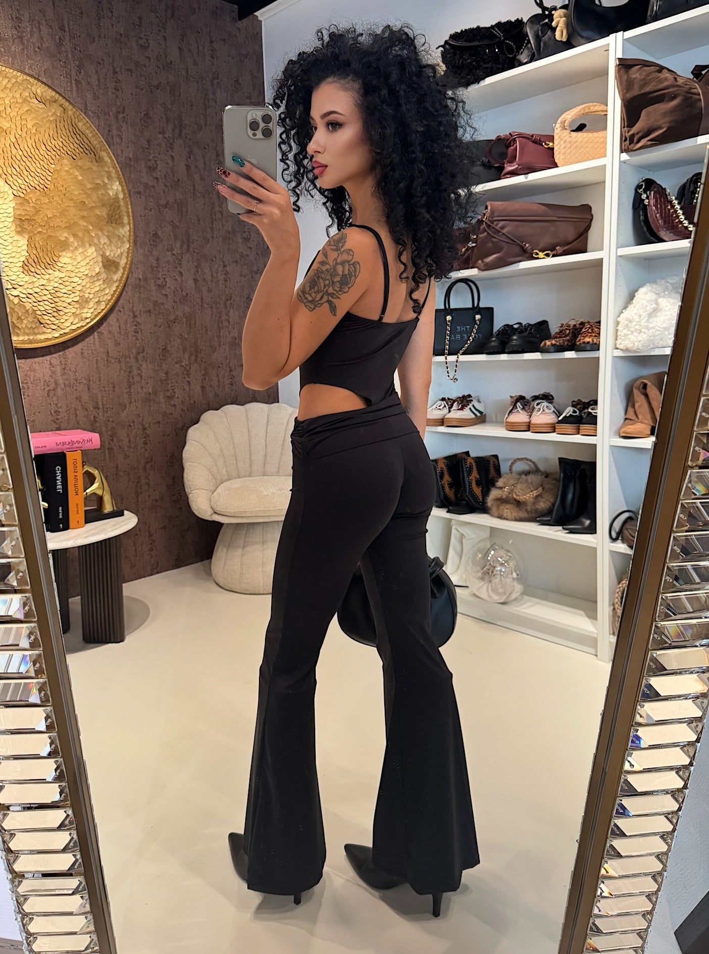 Tuta sensual chic nero - R.a. Boutique