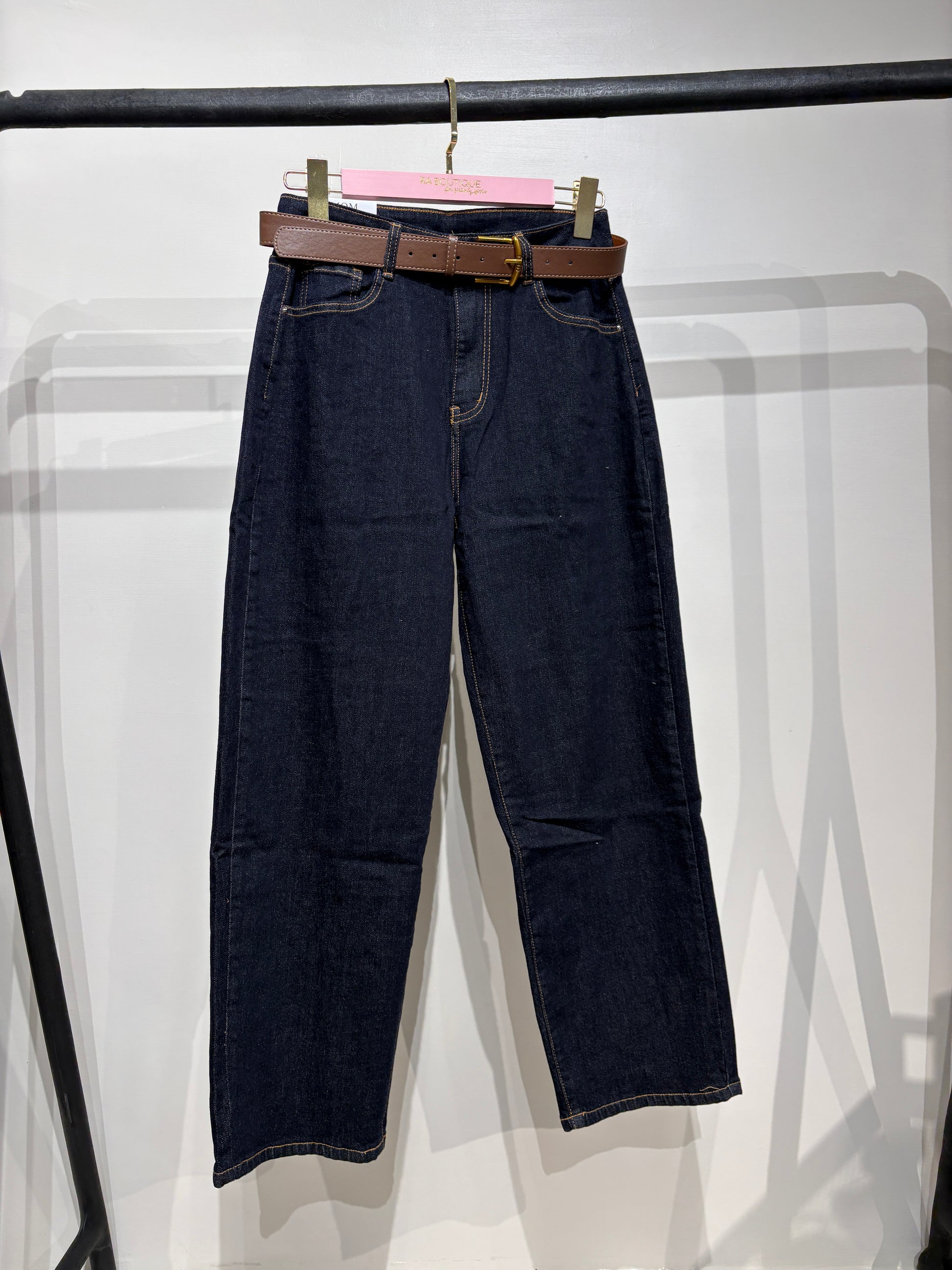 Jeans con cintura - R.a. Boutique