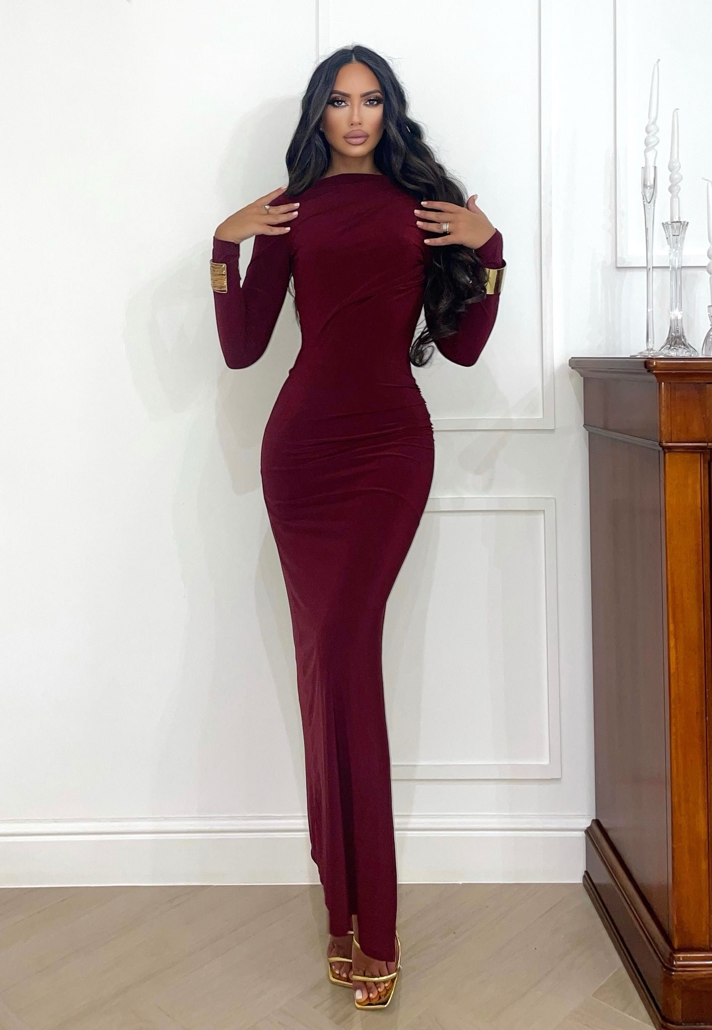 Abito schiena nuda bordeaux - R.a. Boutique 