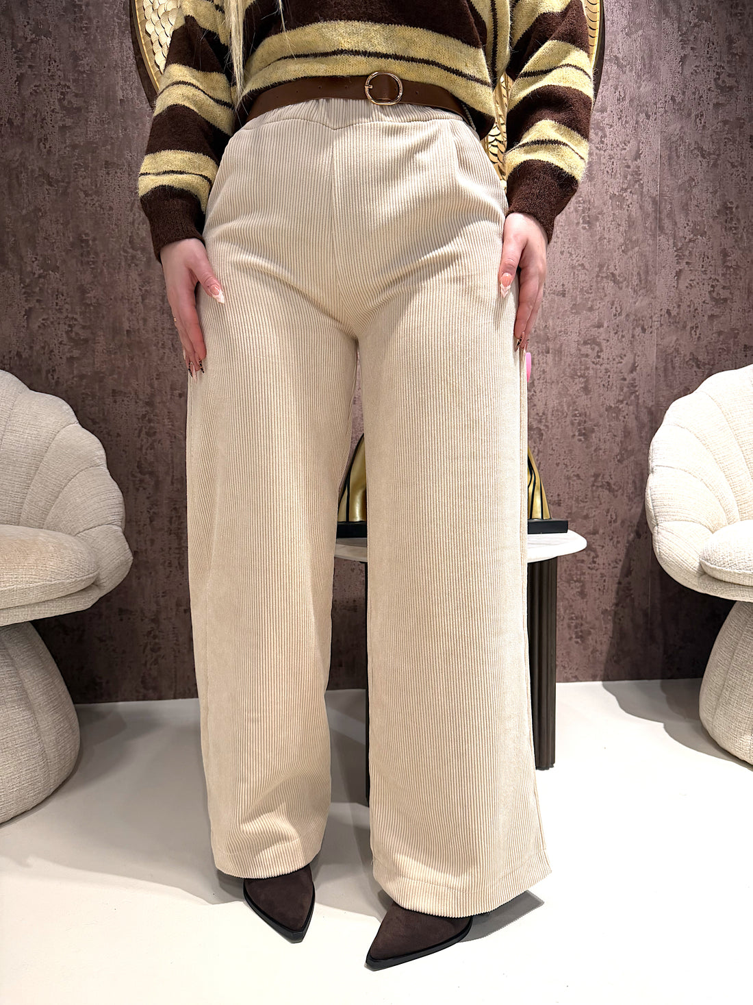 Pantalone in velluto con cintura
