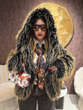 Pelliccia Ecologica con Dettaglio Nero – Oversize Glam - R.a. Boutique