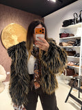 Pelliccia Ecologica con Dettaglio Nero – Oversize Glam - R.a. Boutique