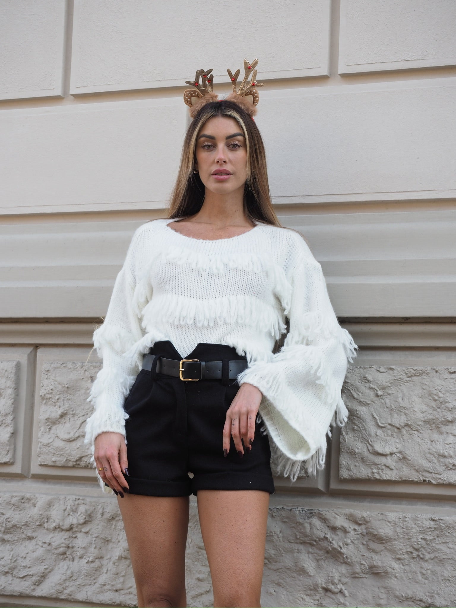 Maglione bianco con frange - R.a. Boutique 