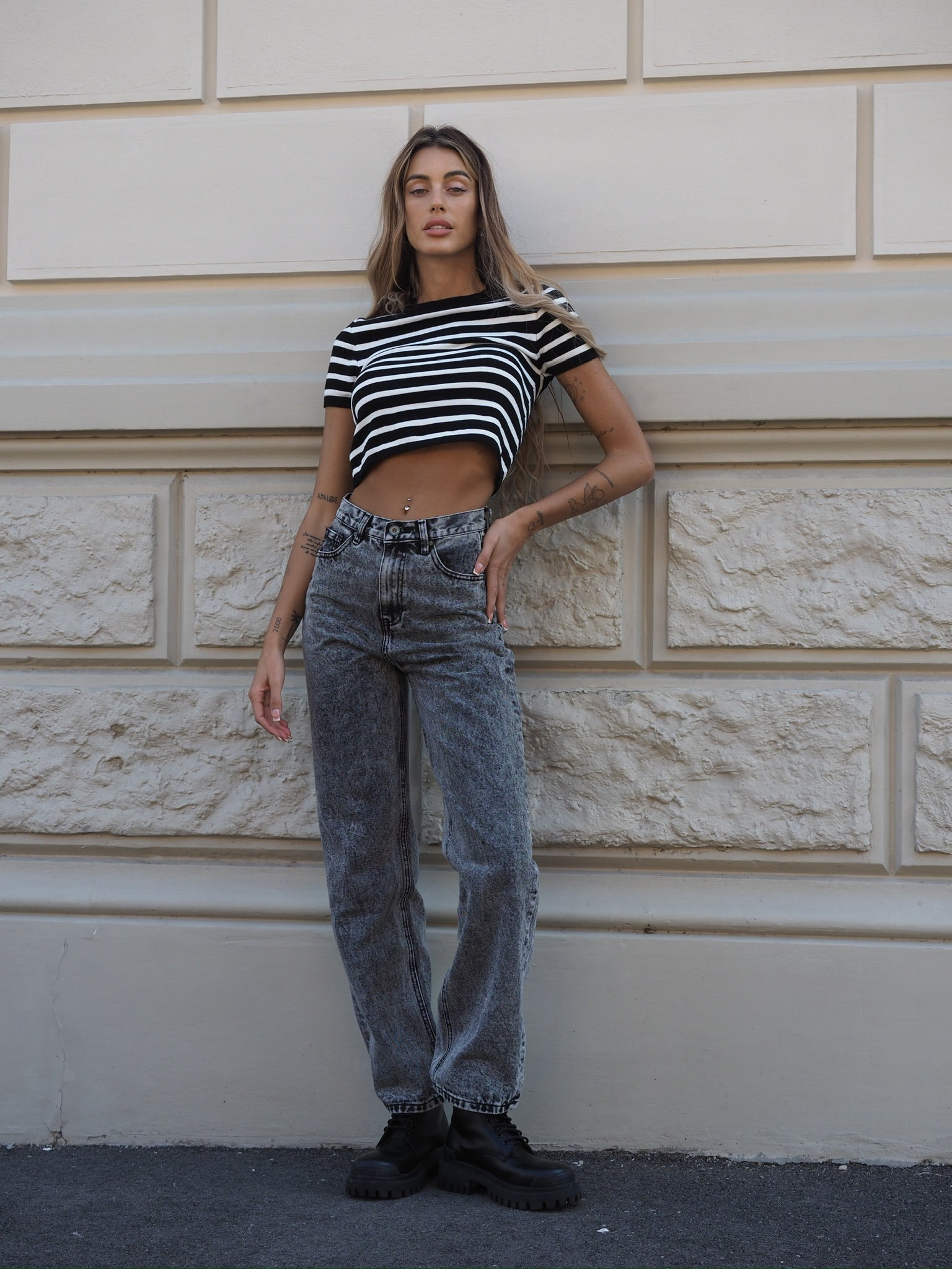 Maglia a manica corta a righe - R.a. Boutique 