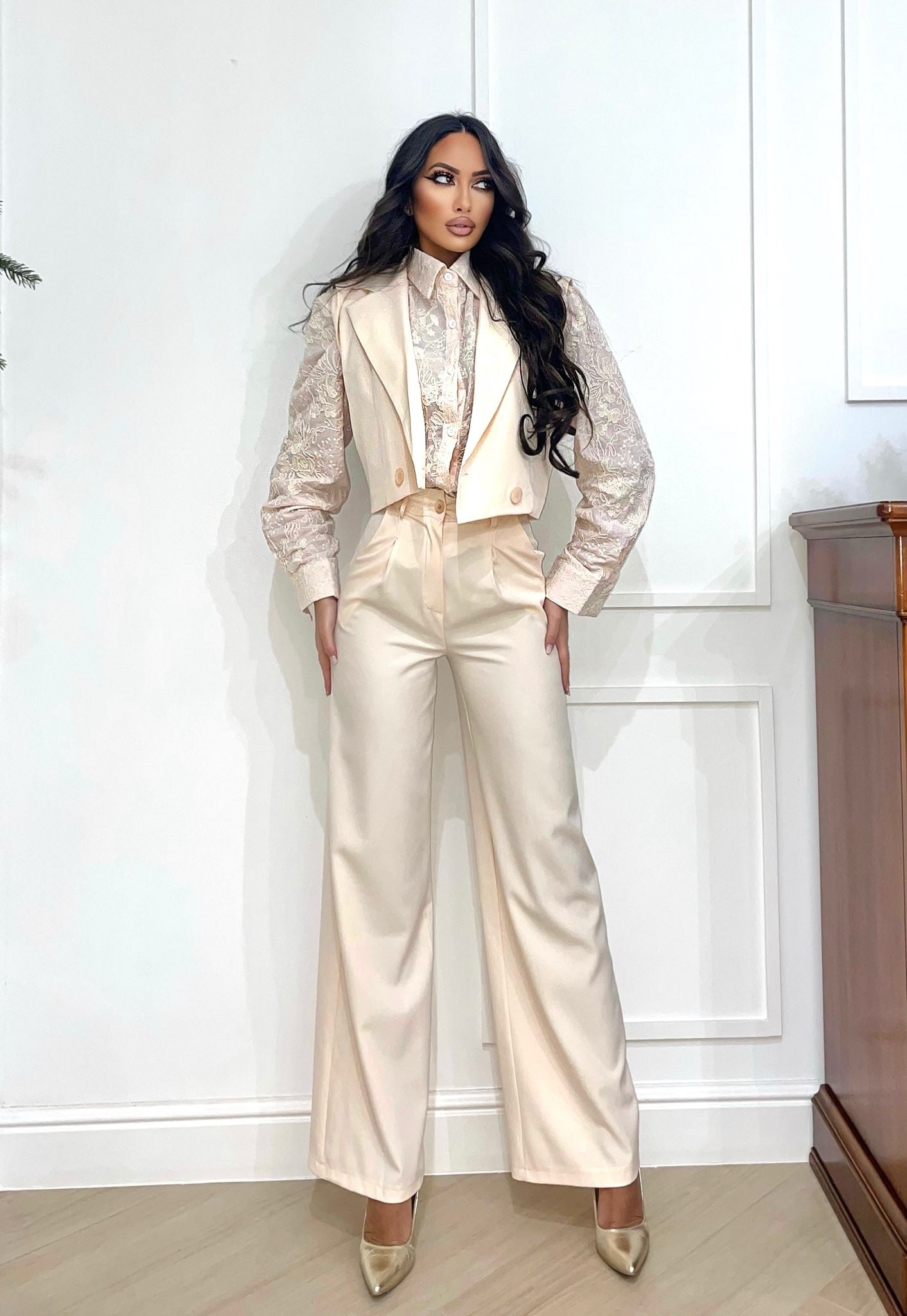 Set pantalone e smanicato cipria - R.a. Boutique