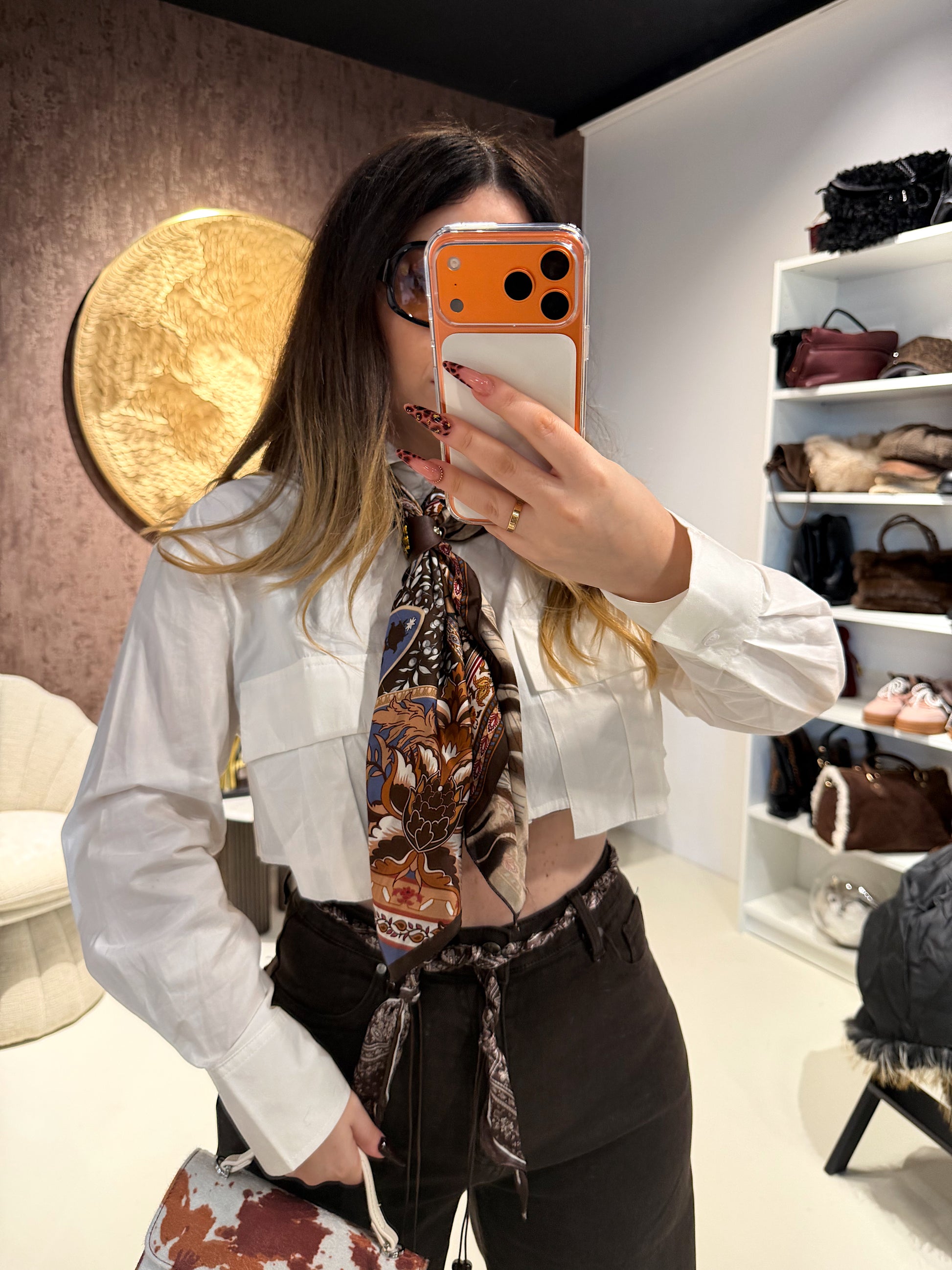 Camicia crop con tasche bianco - R.a. Boutique