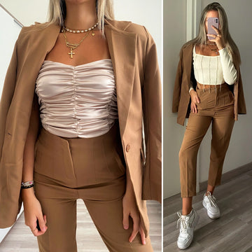 Completo giacca e pantalone Camel - R.a. Boutique 