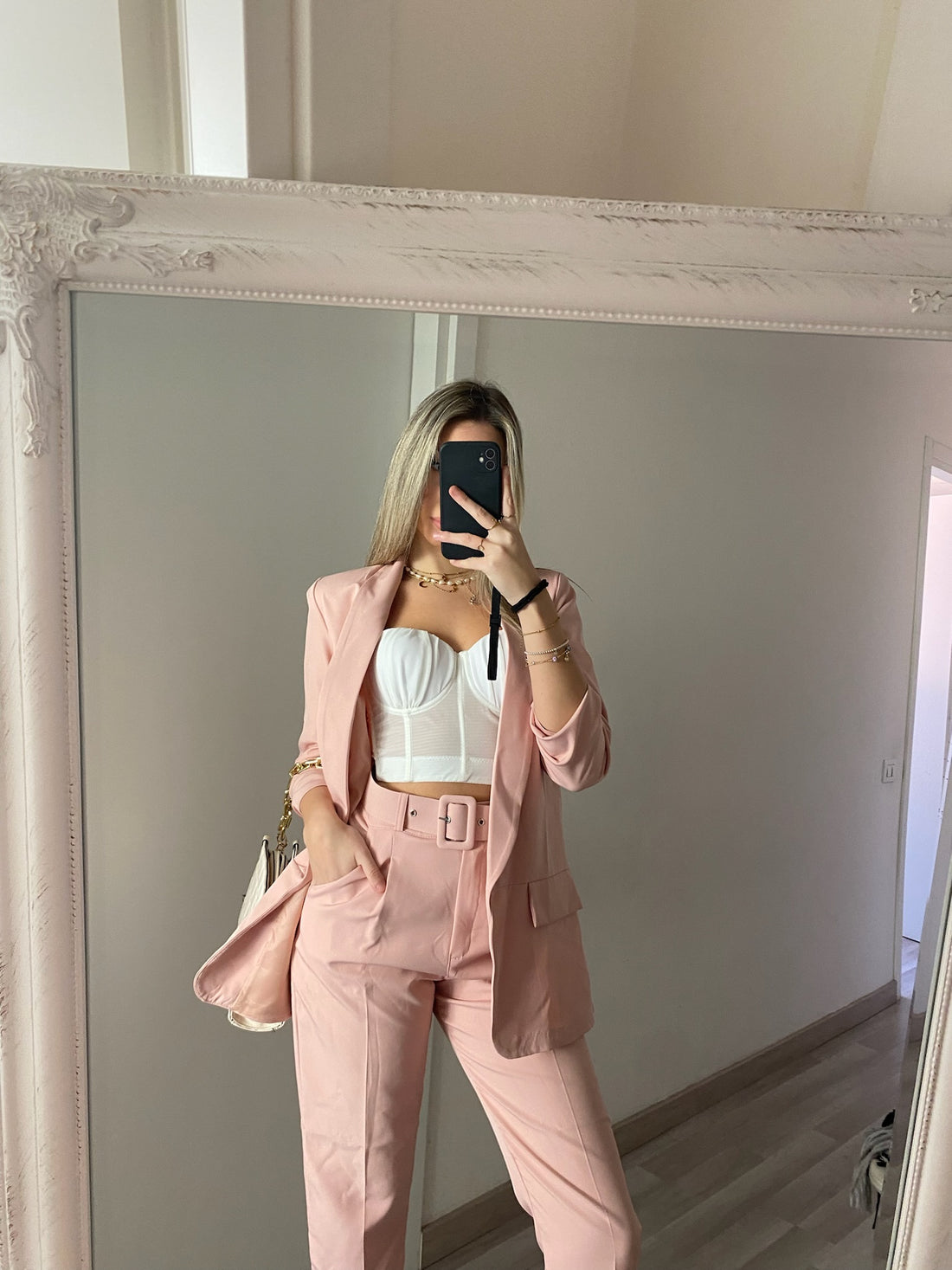 Completo giacca e pantaloni cipria - R.a. Boutique 