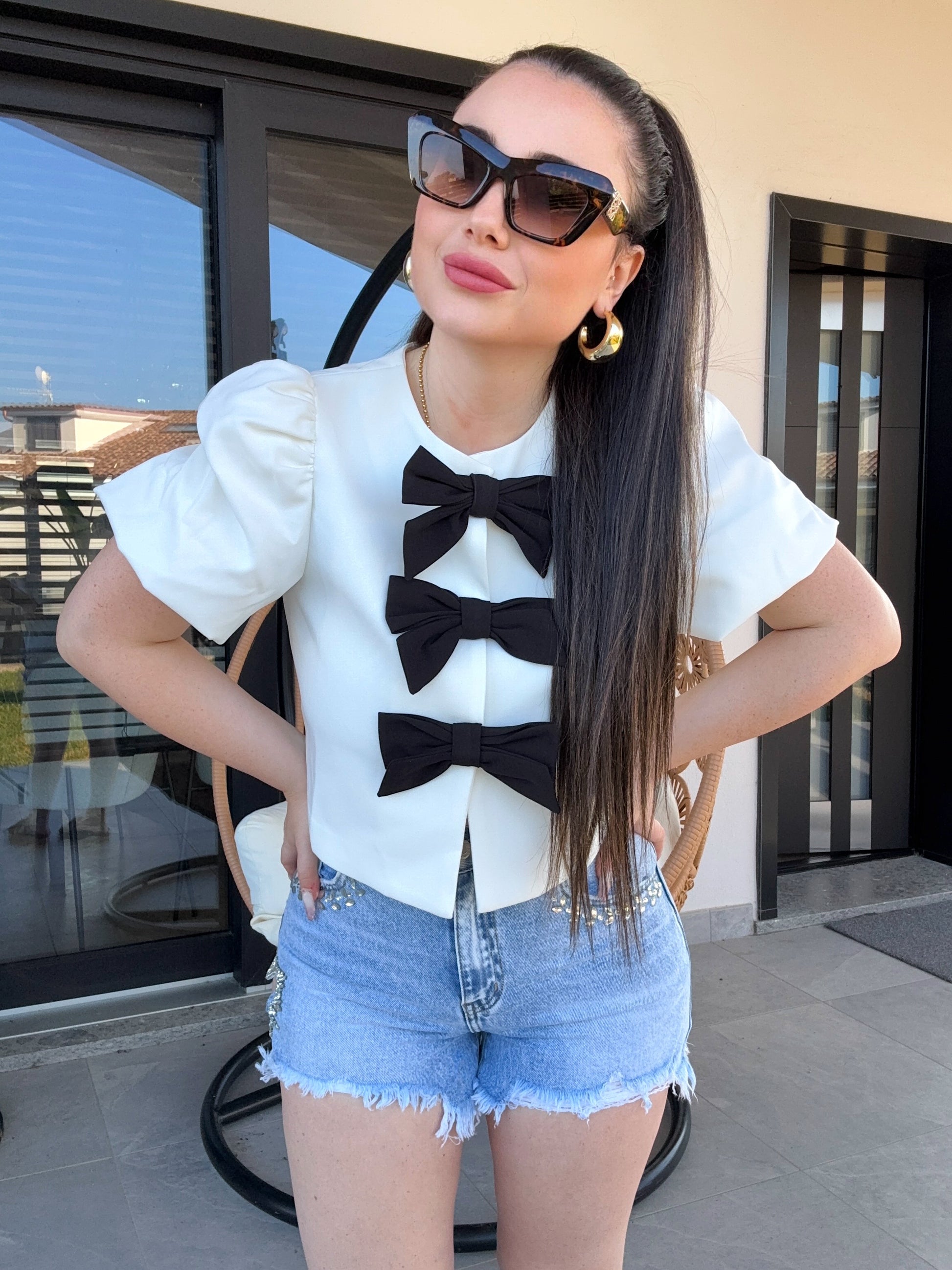 Giacca crop con fiocchi bianco nero - R.a. Boutique