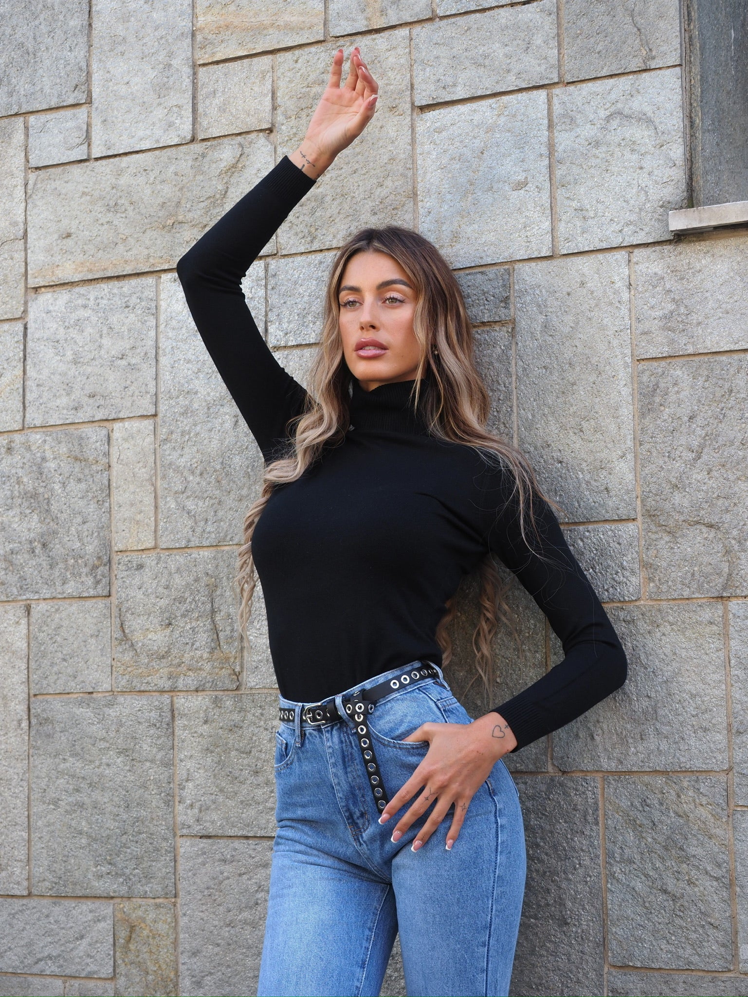 Maglioncino nero collo alto - R.a. Boutique 