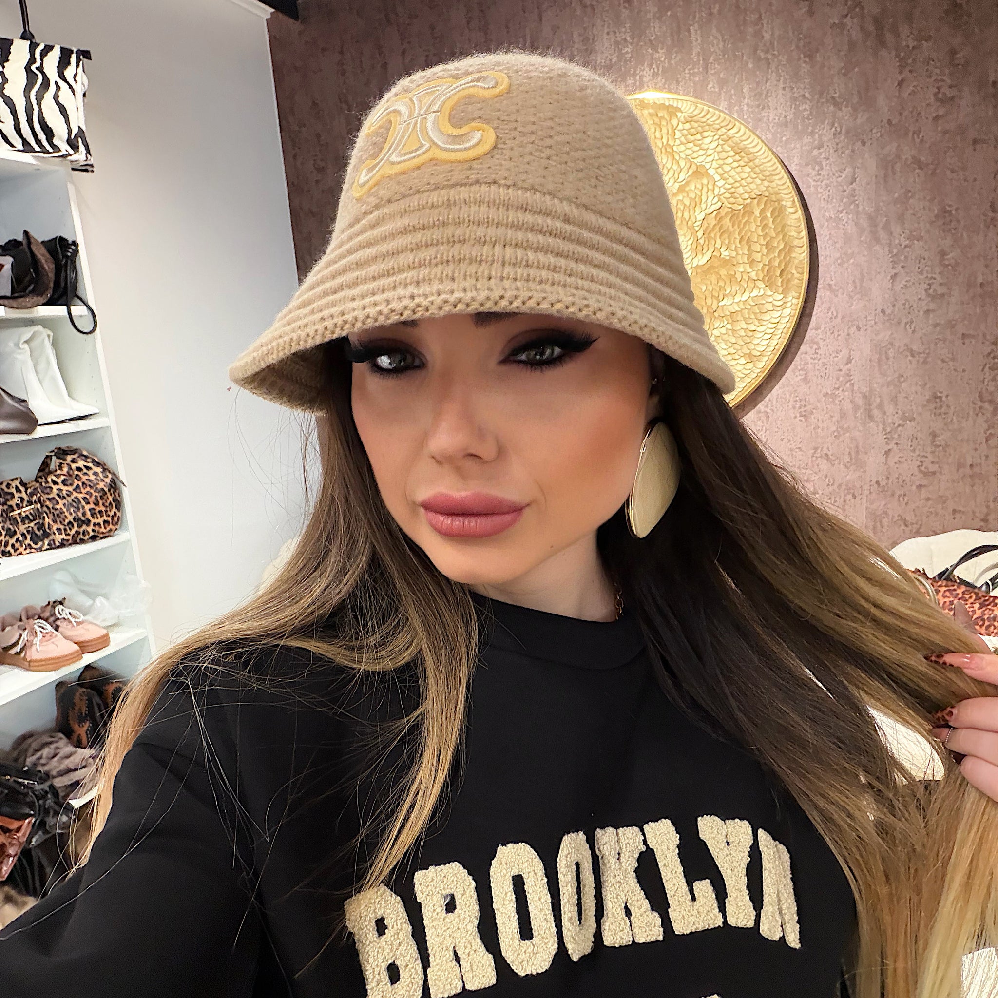 Cappelli sciarpe e guanti - R.a. Boutique