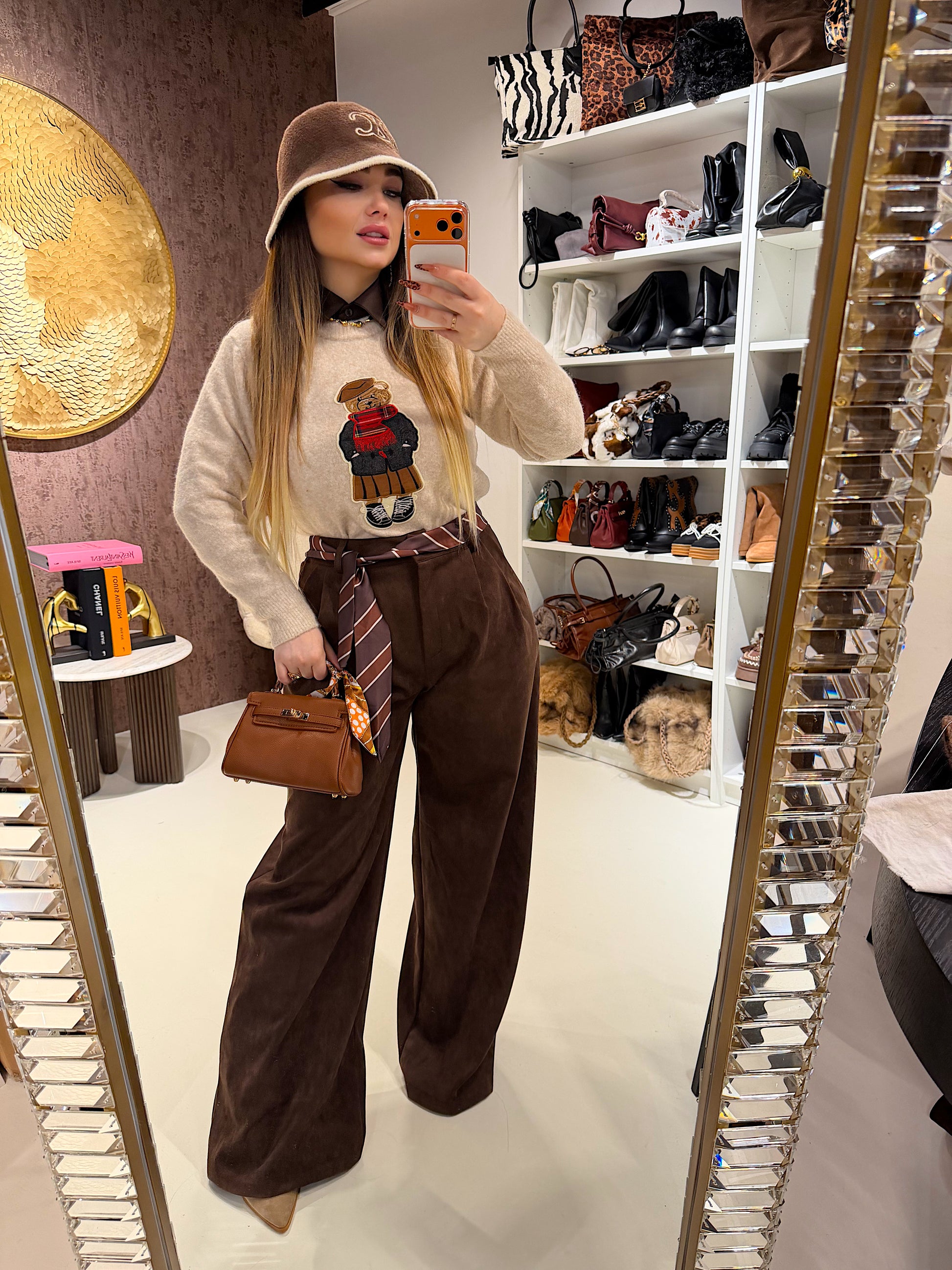Pantalone in camoscio con cintura in vita - R.a. Boutique